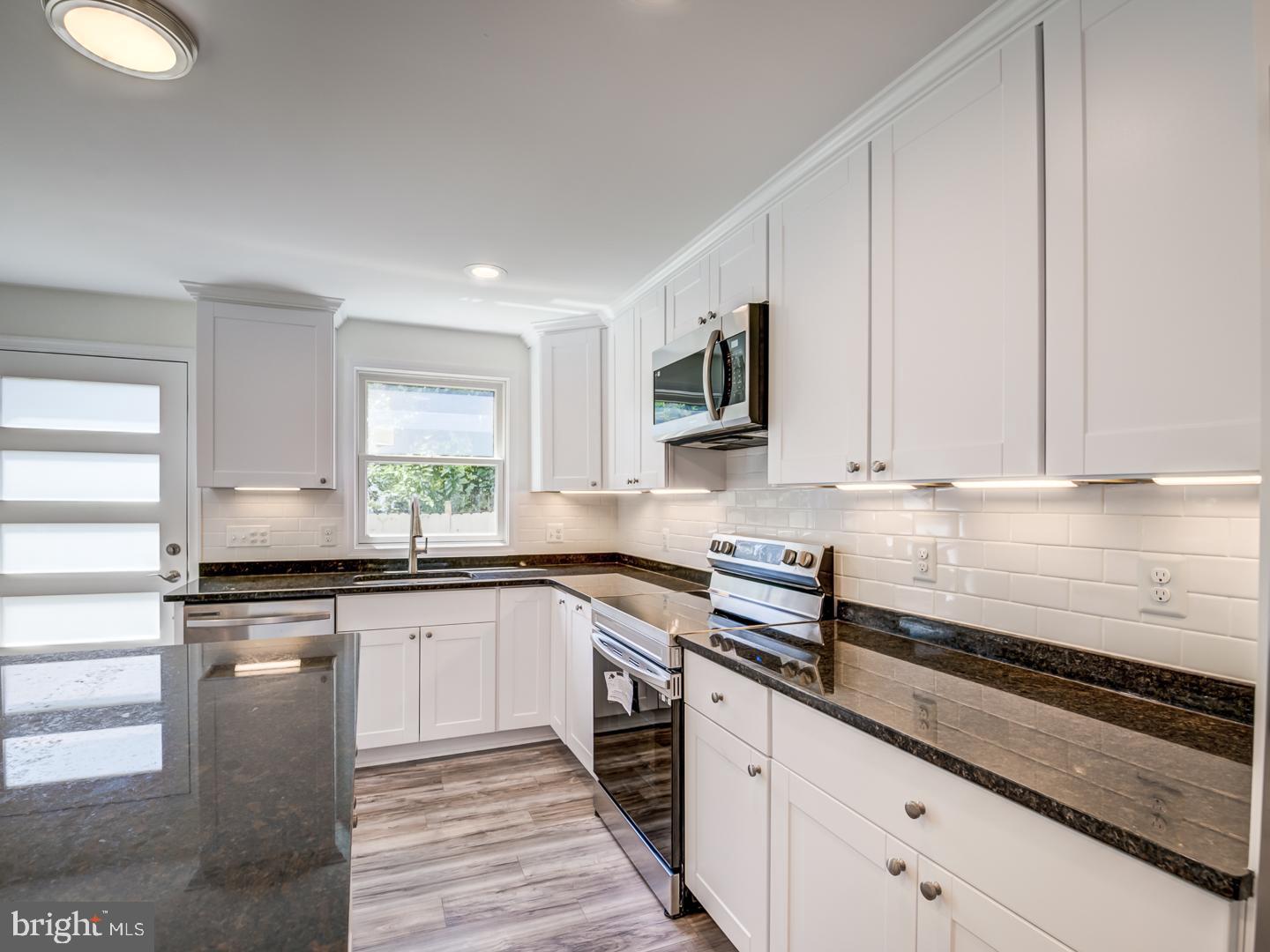 EASTON - Residential