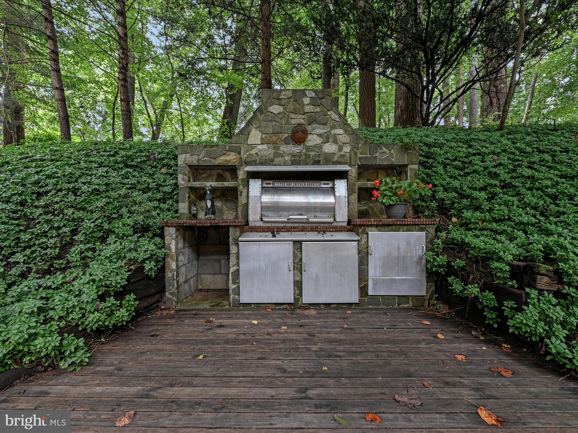 GREEN GLADE - Residential