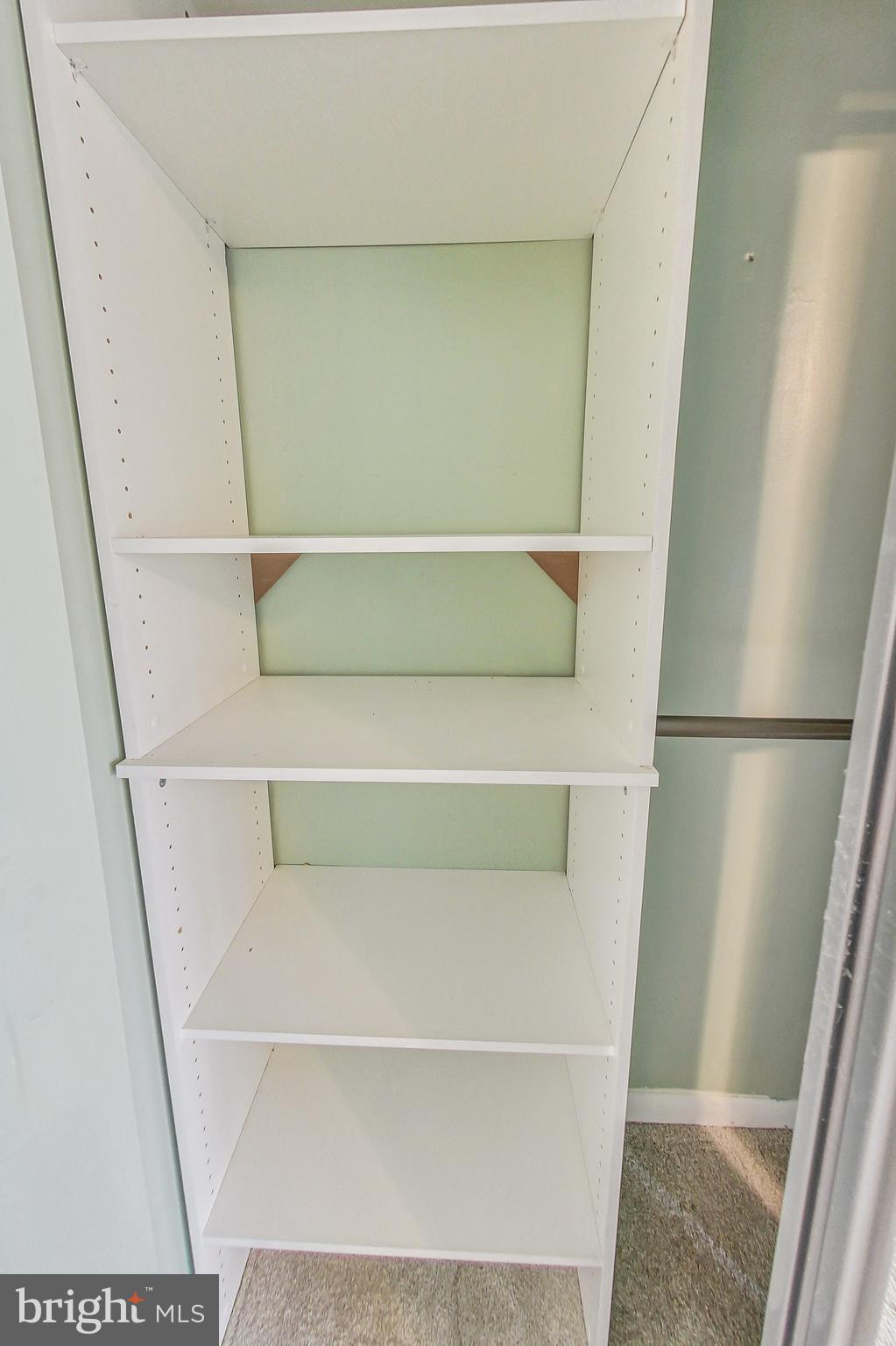 ANNAPOLIS OVERLOOK - Residential