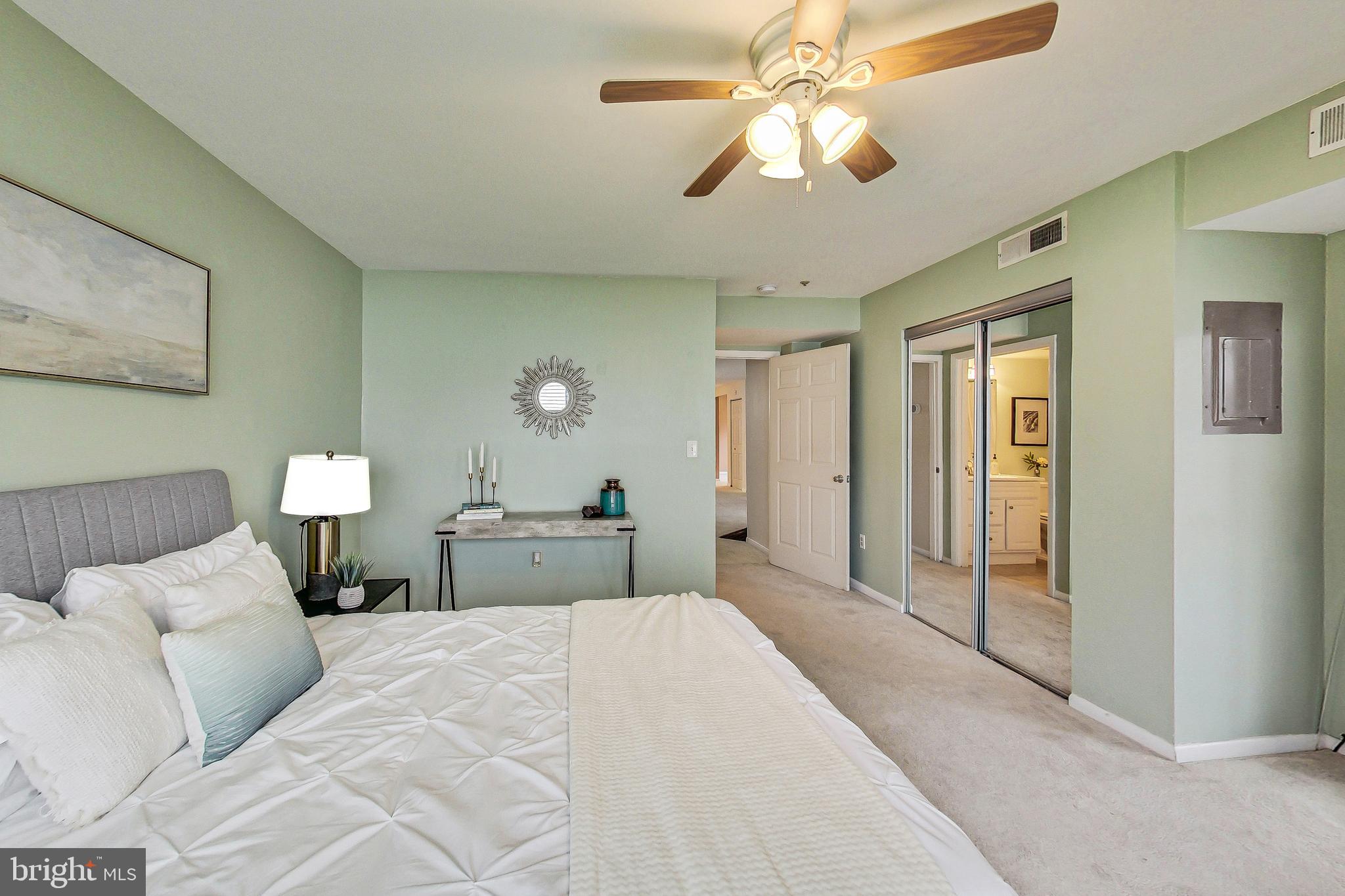 ANNAPOLIS OVERLOOK - Residential