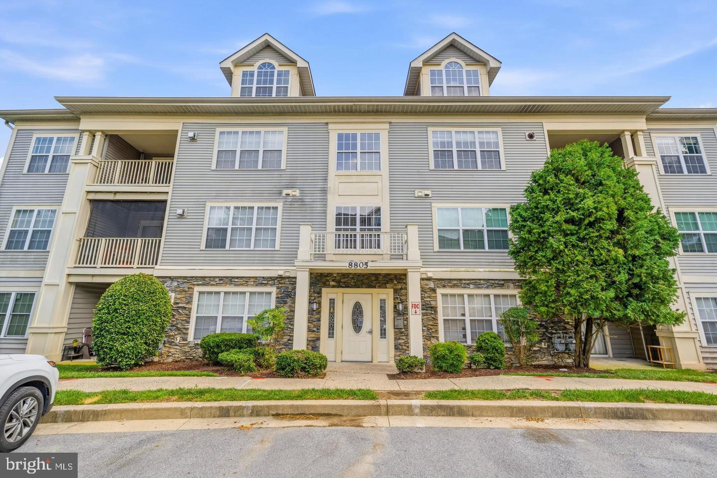 8805 STONE RIDGE CIRCLE 304