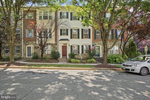 Townhouse For Rent - 136 Pasture Side Way<br/> Montgomery County, ROCKVILLE, MD 20850