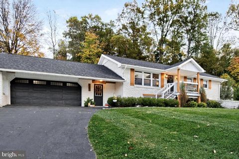 9263 E SPRINGFIELD ROAD SEVEN VALLEYS PA 17360
