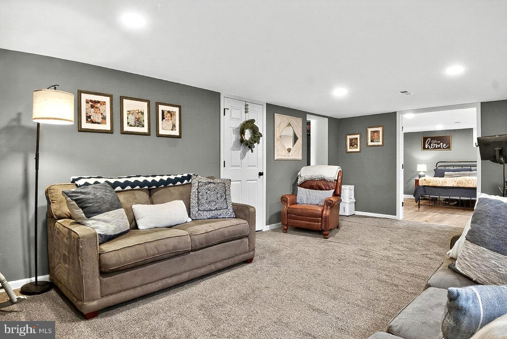 SPRINGFIELD TWP - Residential