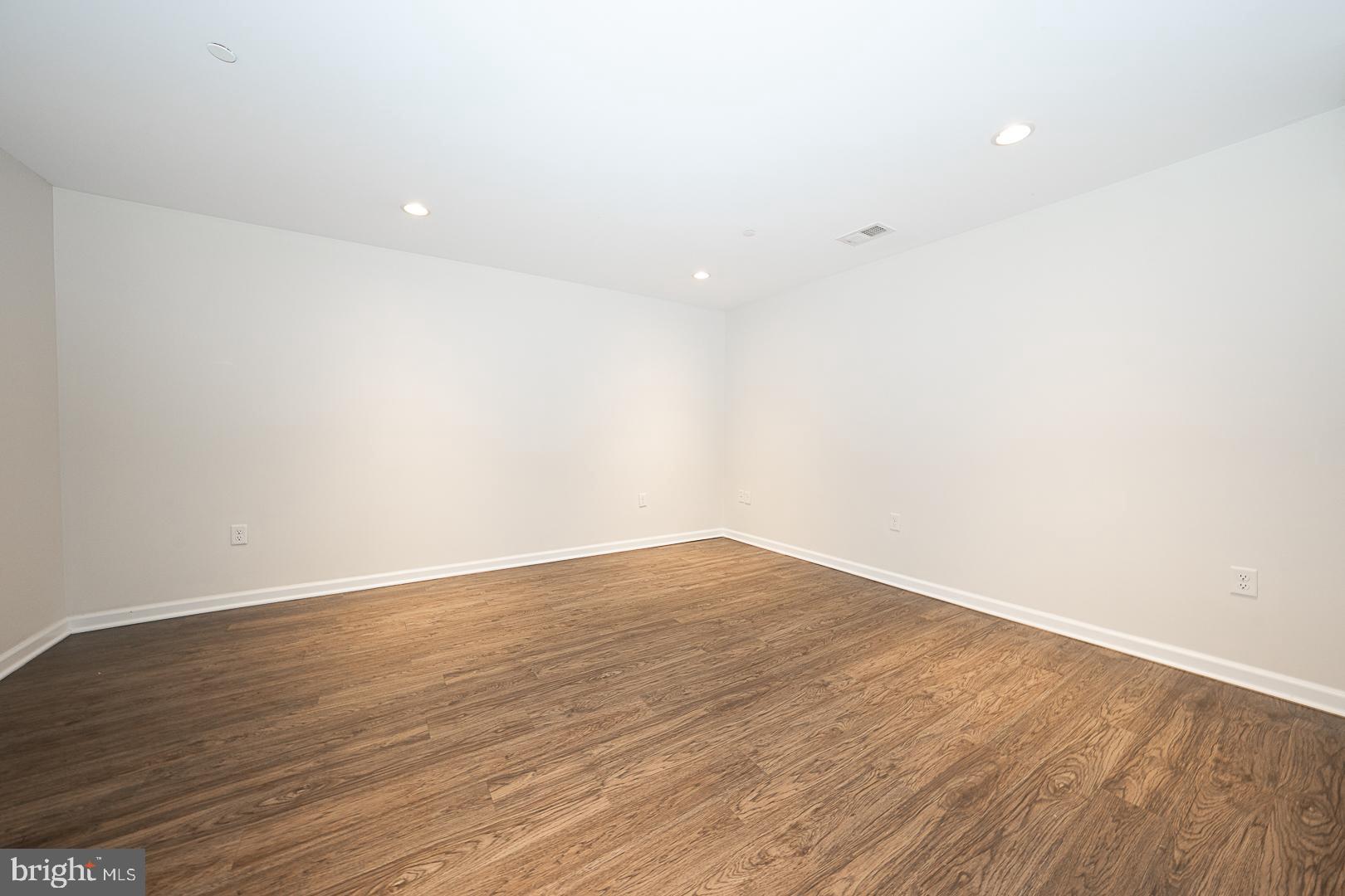 DANLEY - Residential