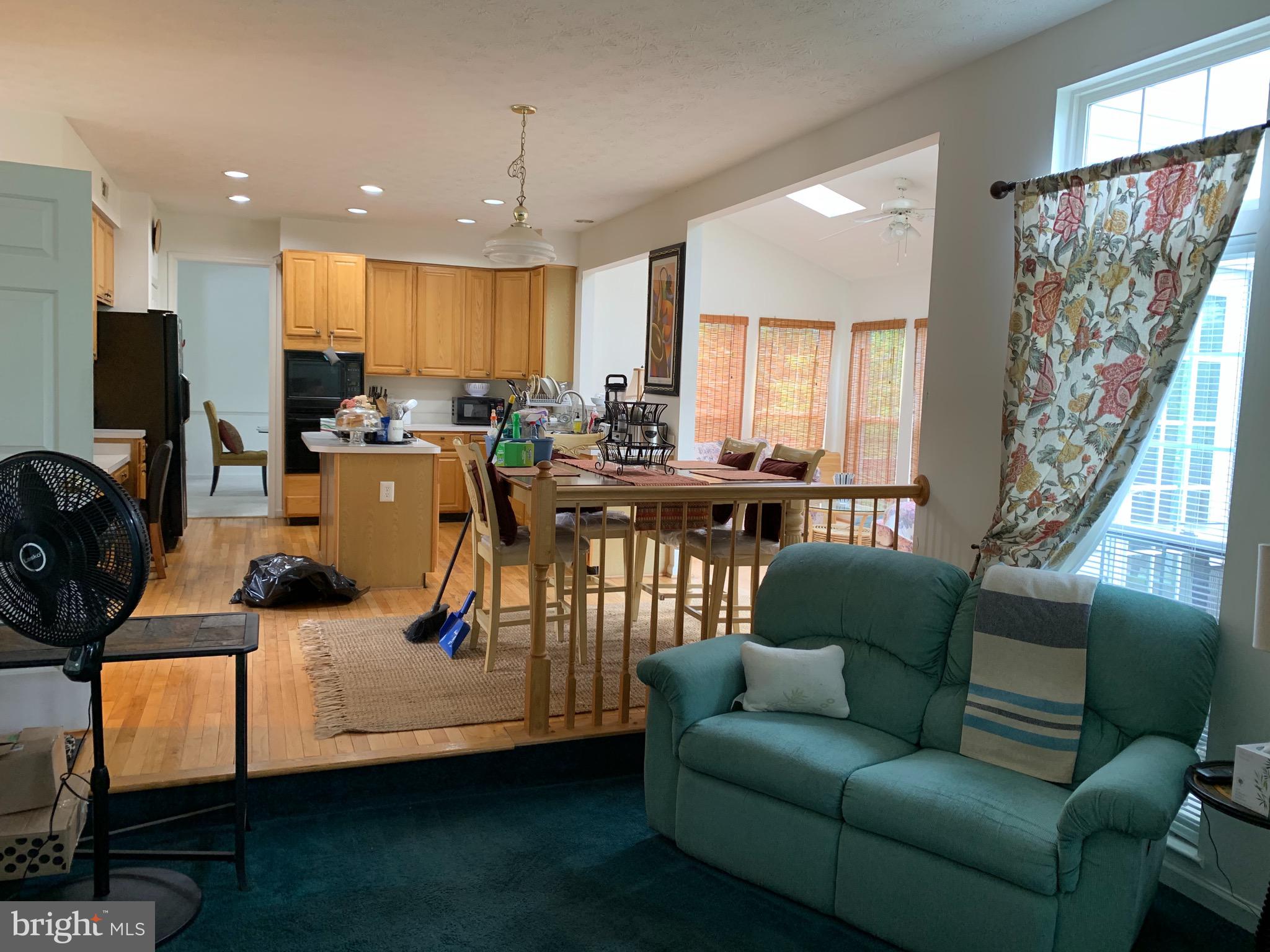 RIDGE FOREST - Residential