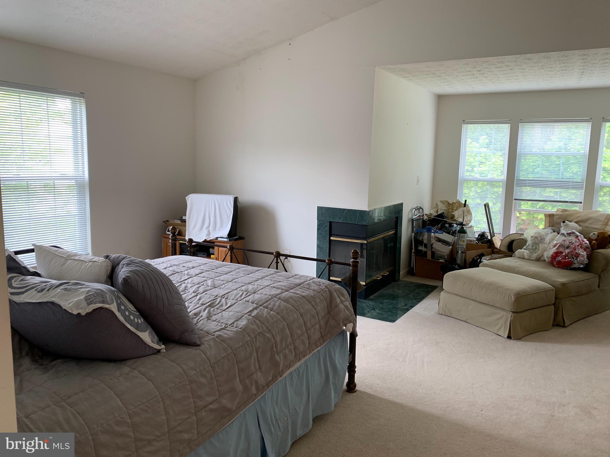 RIDGE FOREST - Residential