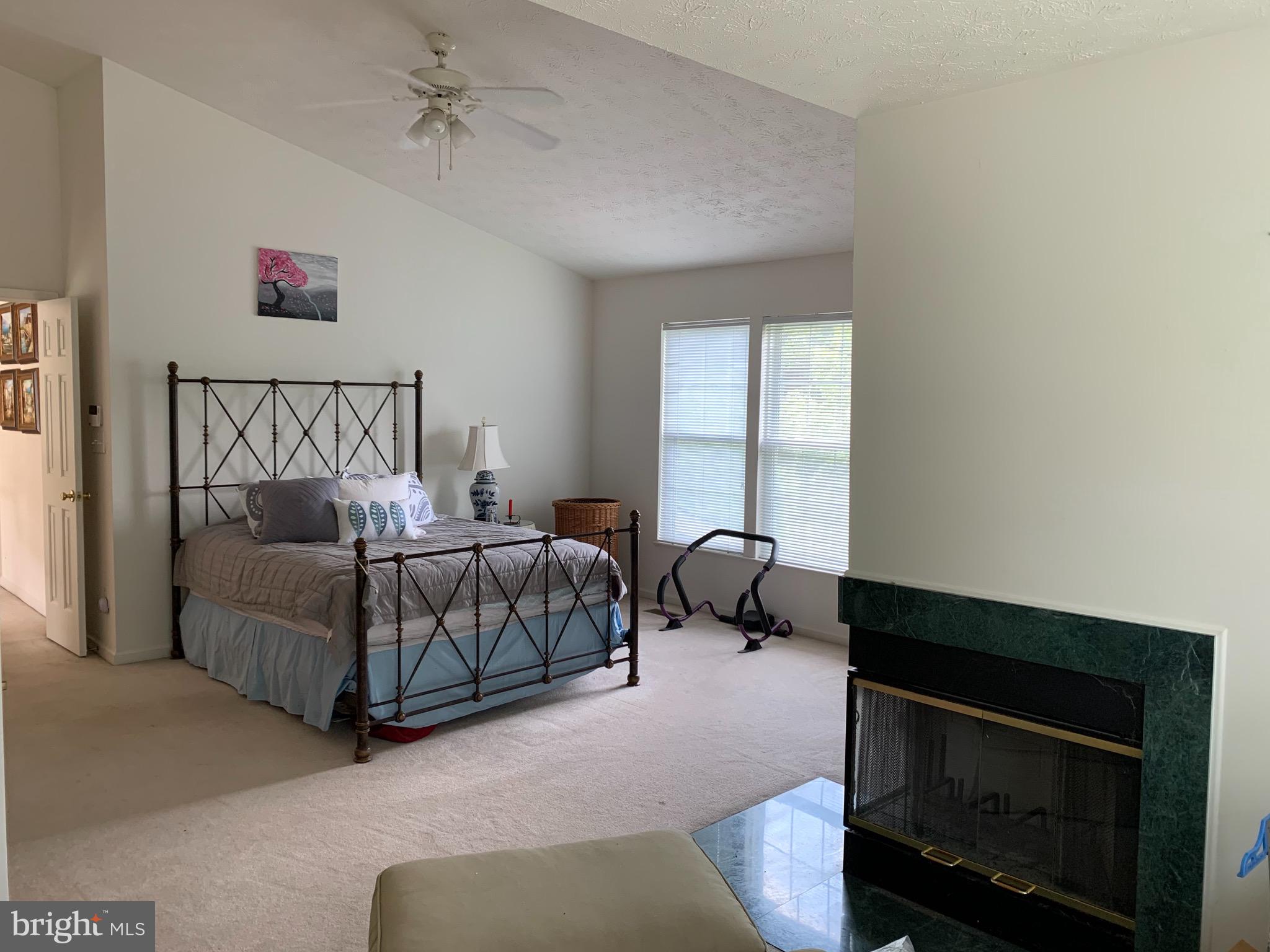 RIDGE FOREST - Residential