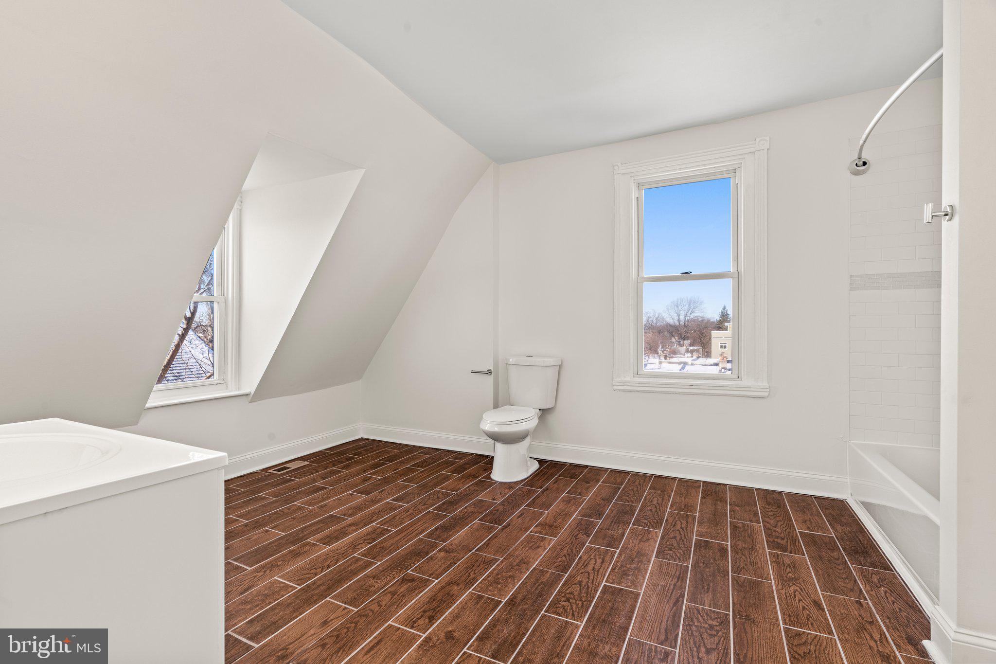 PHILADELPHIA - Residential