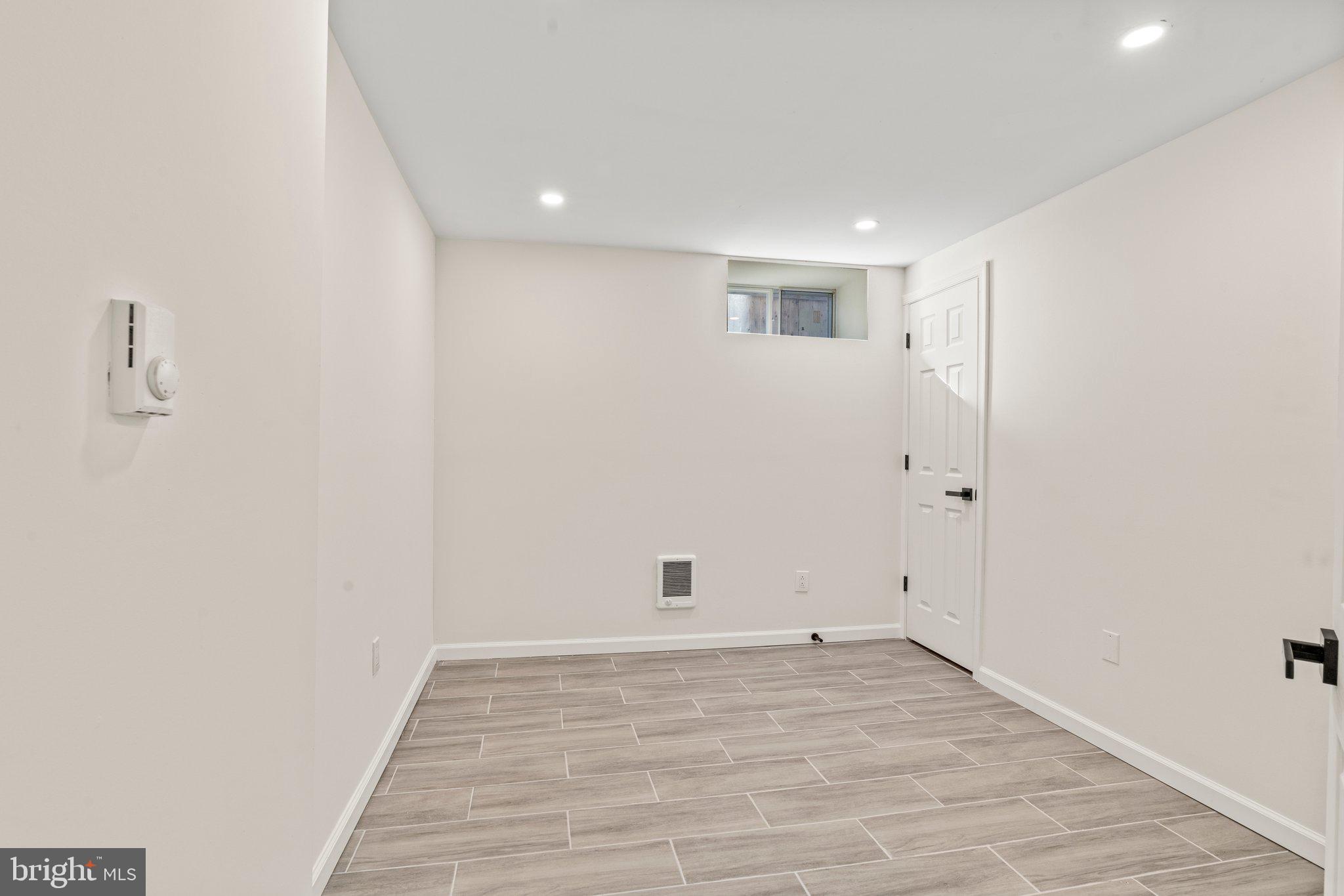 PHILADELPHIA - Residential