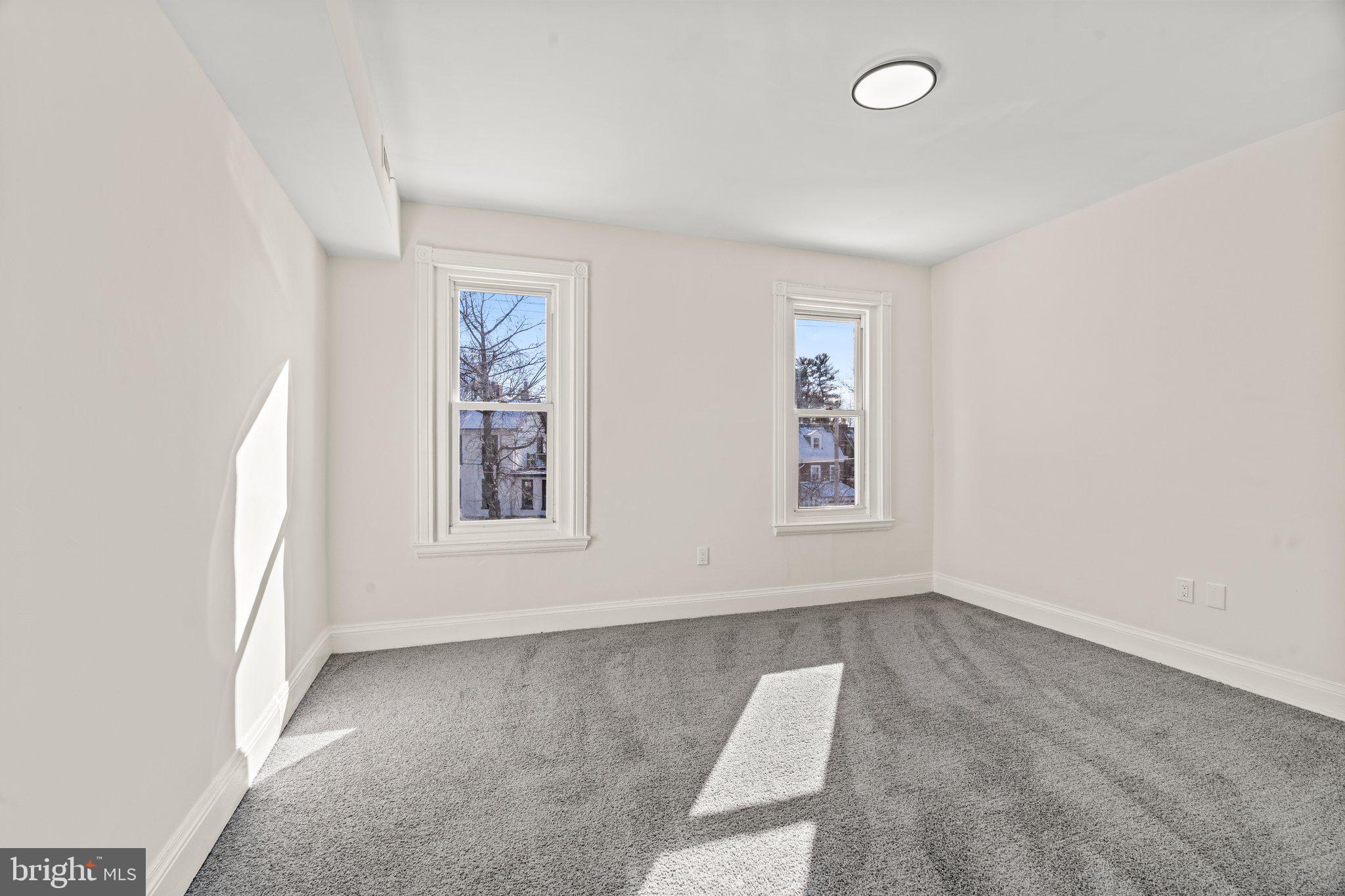 PHILADELPHIA - Residential