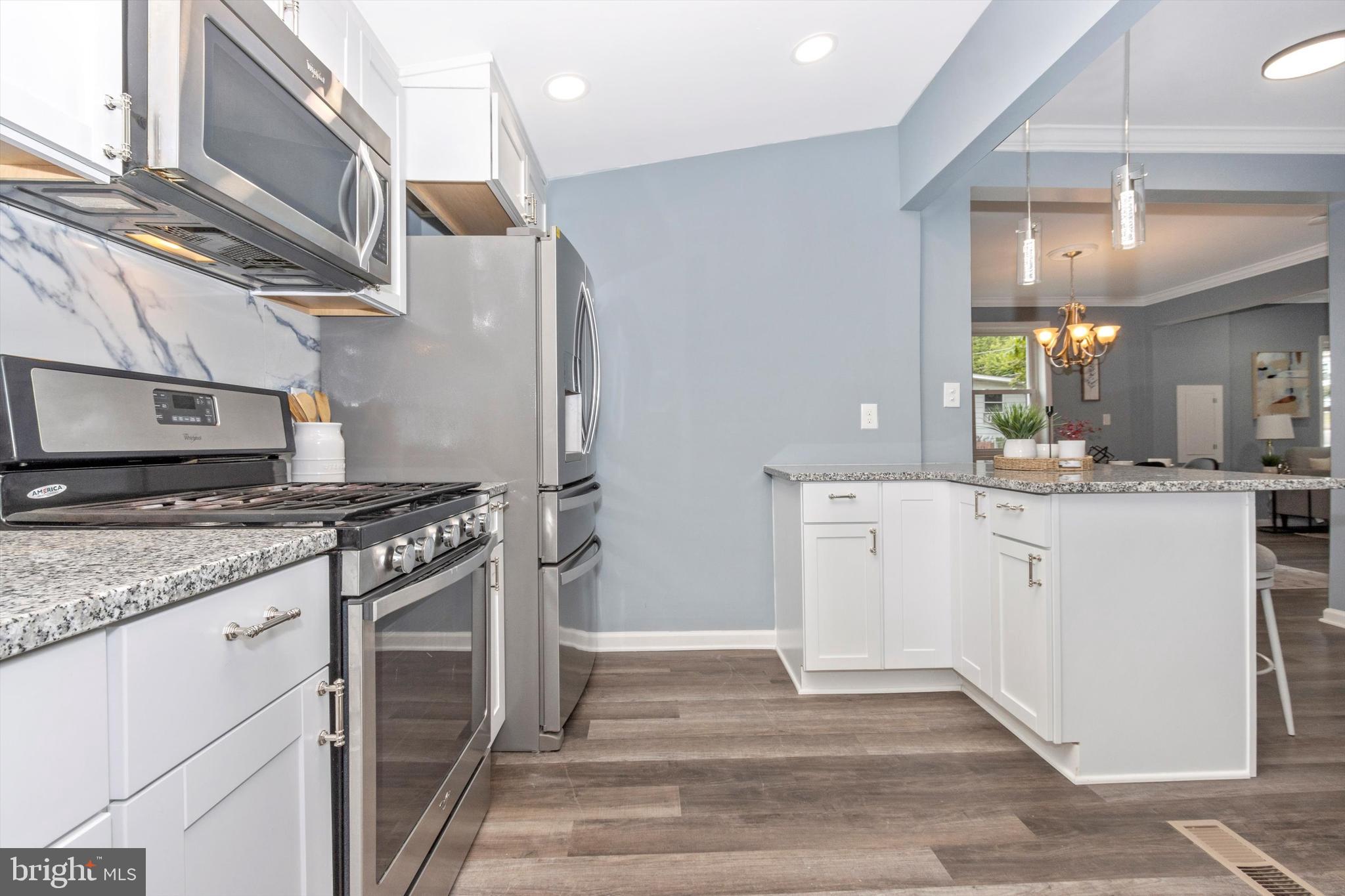 CARMODY HILLS - Residential Lease