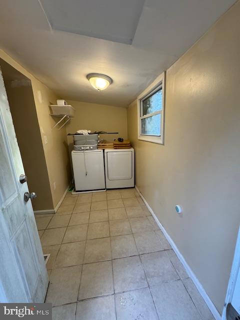 HILLENDALE PARK - Residential Lease