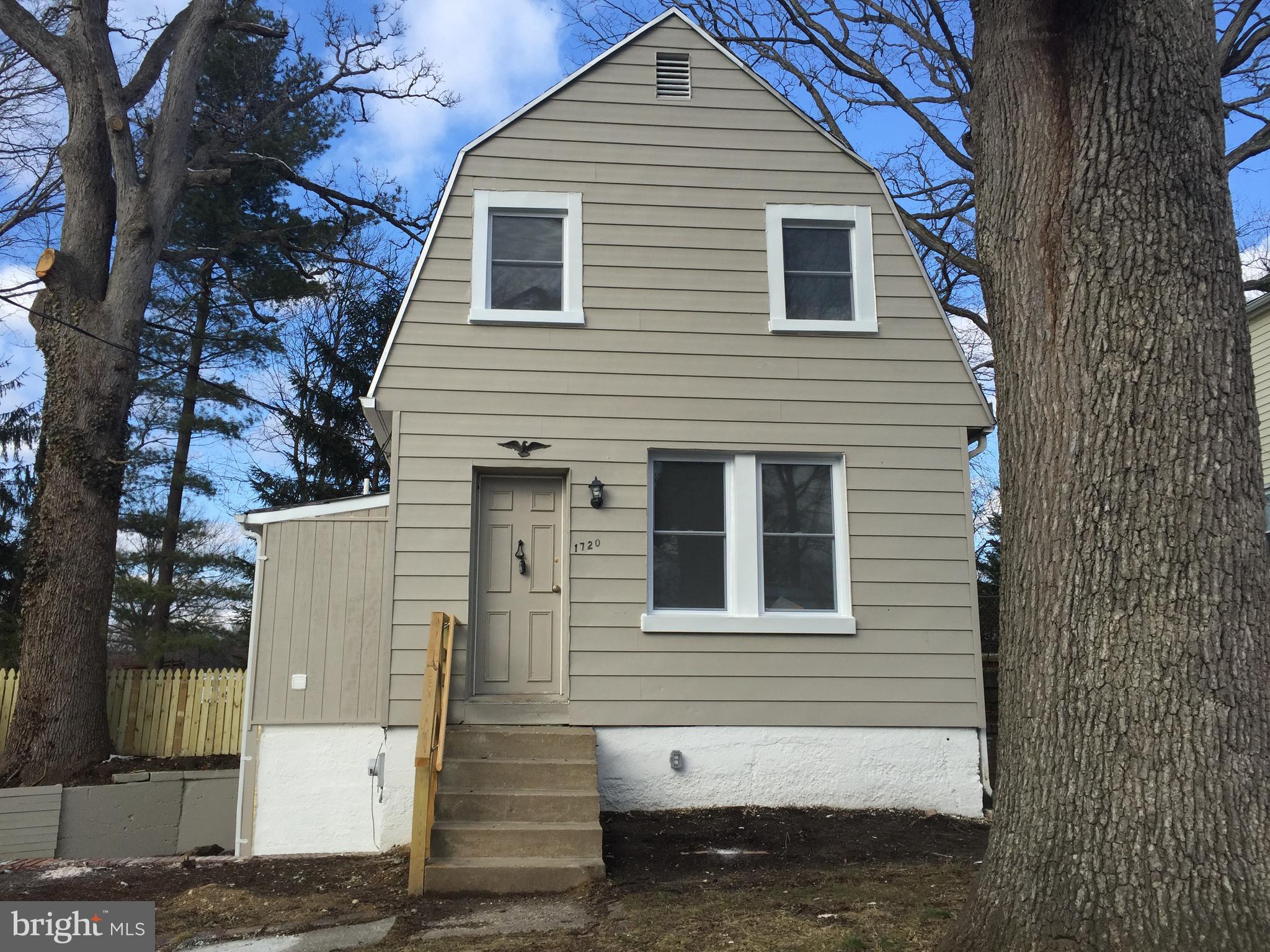 HILLENDALE PARK - Residential Lease