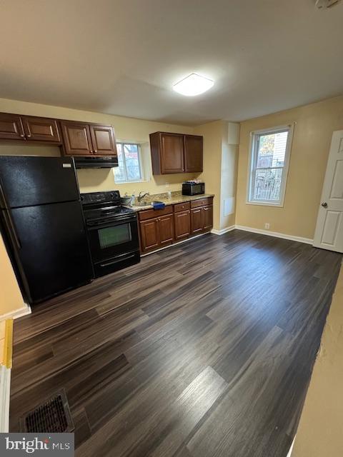 HILLENDALE PARK - Residential Lease