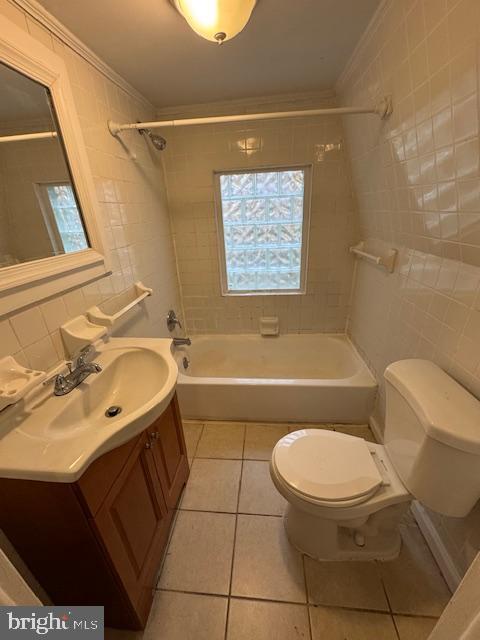 HILLENDALE PARK - Residential Lease