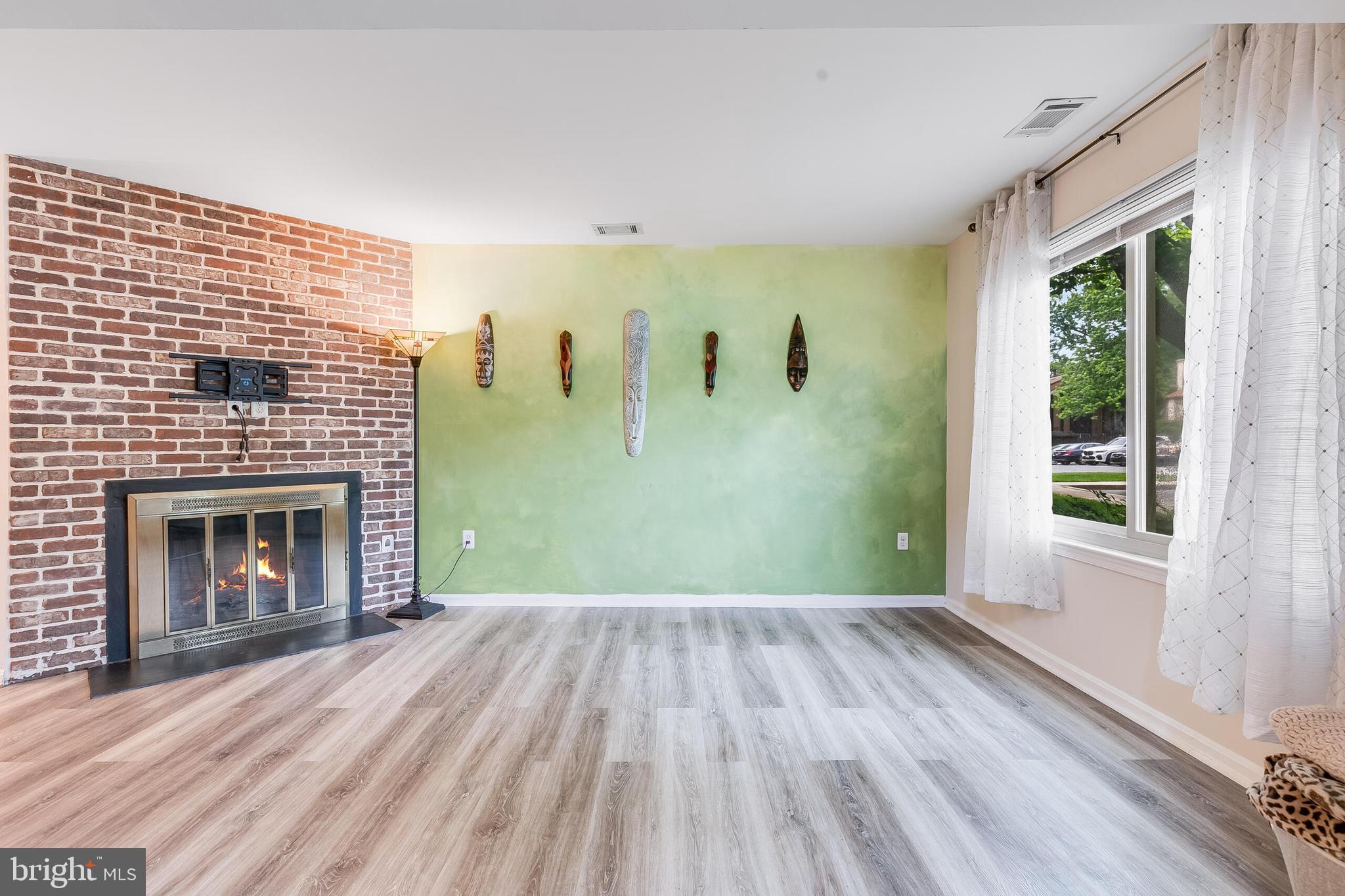 MILLBROOK-RESUB PLAT THR - Residential