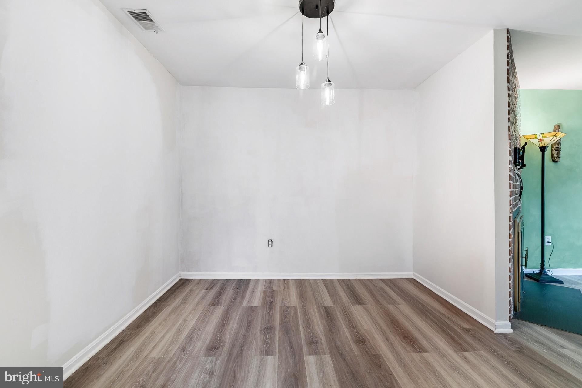 MILLBROOK-RESUB PLAT THR - Residential