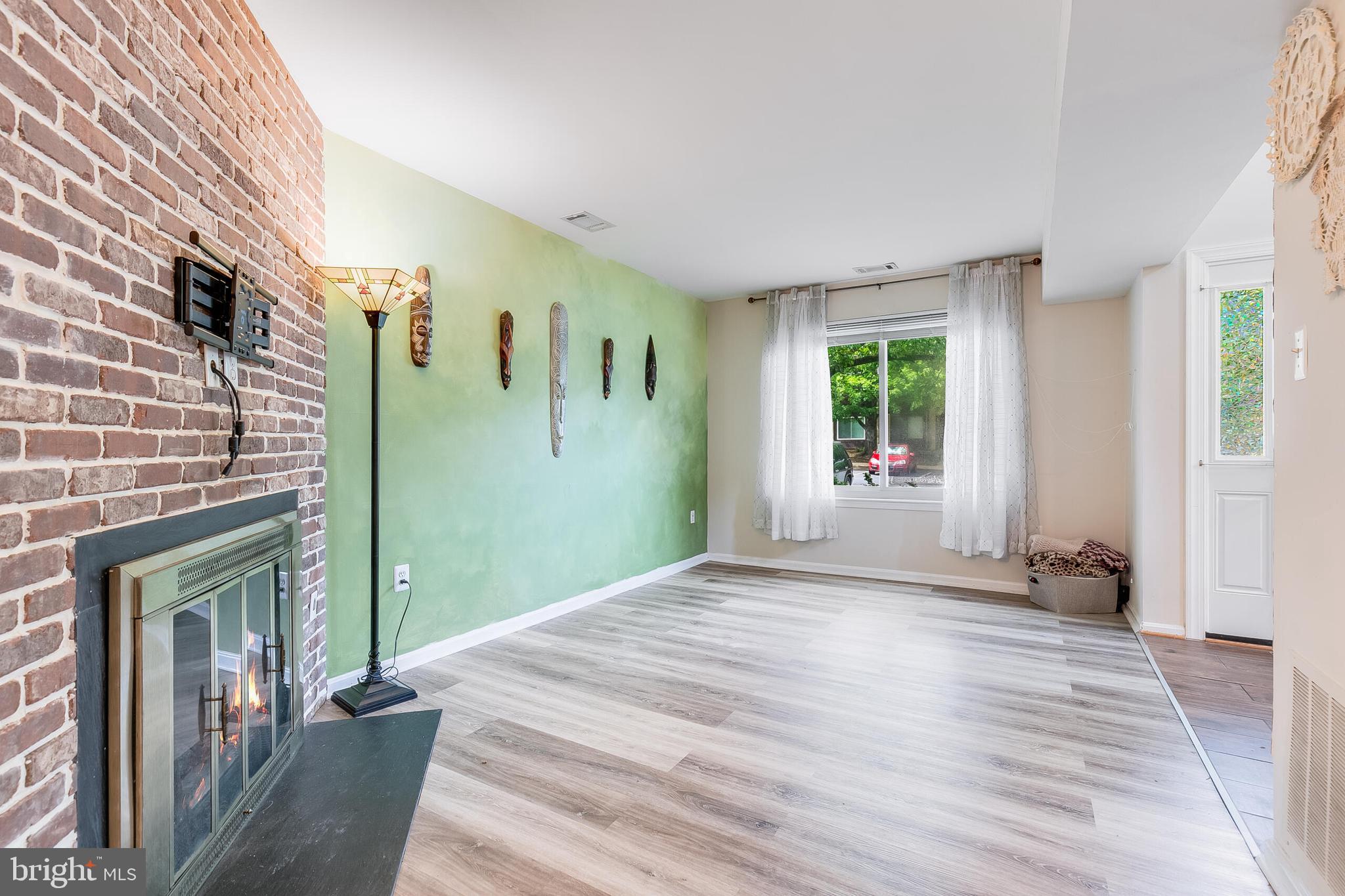 MILLBROOK-RESUB PLAT THR - Residential