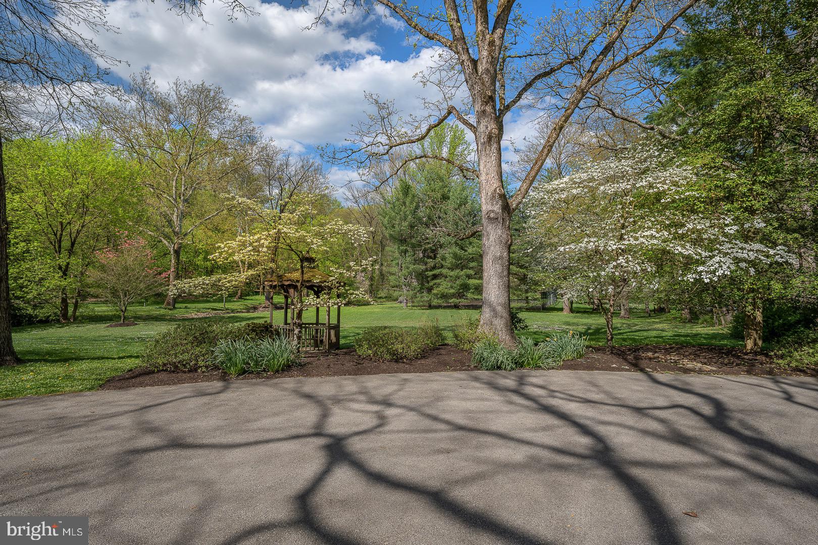 BRYN MAWR - Residential