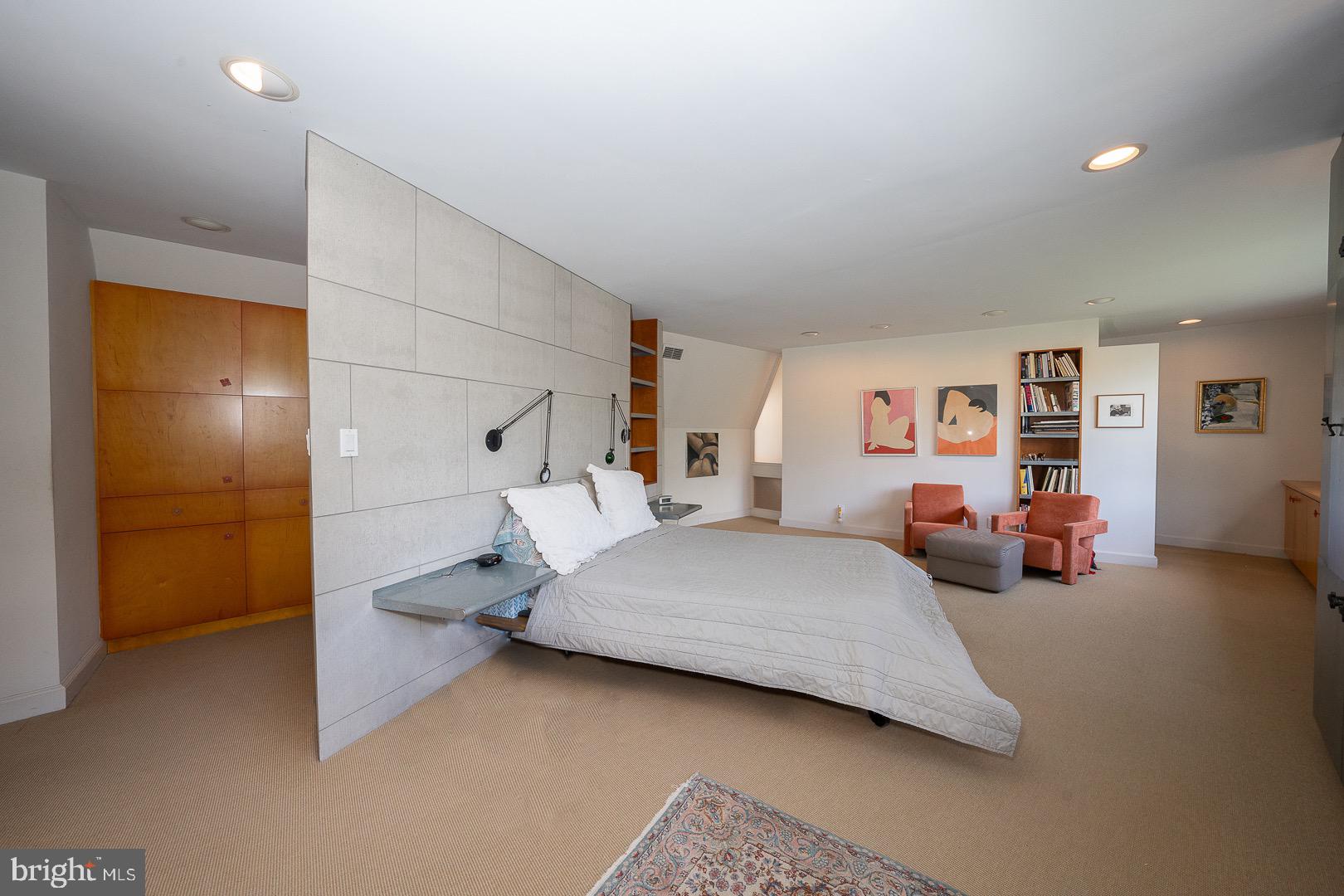 BRYN MAWR - Residential