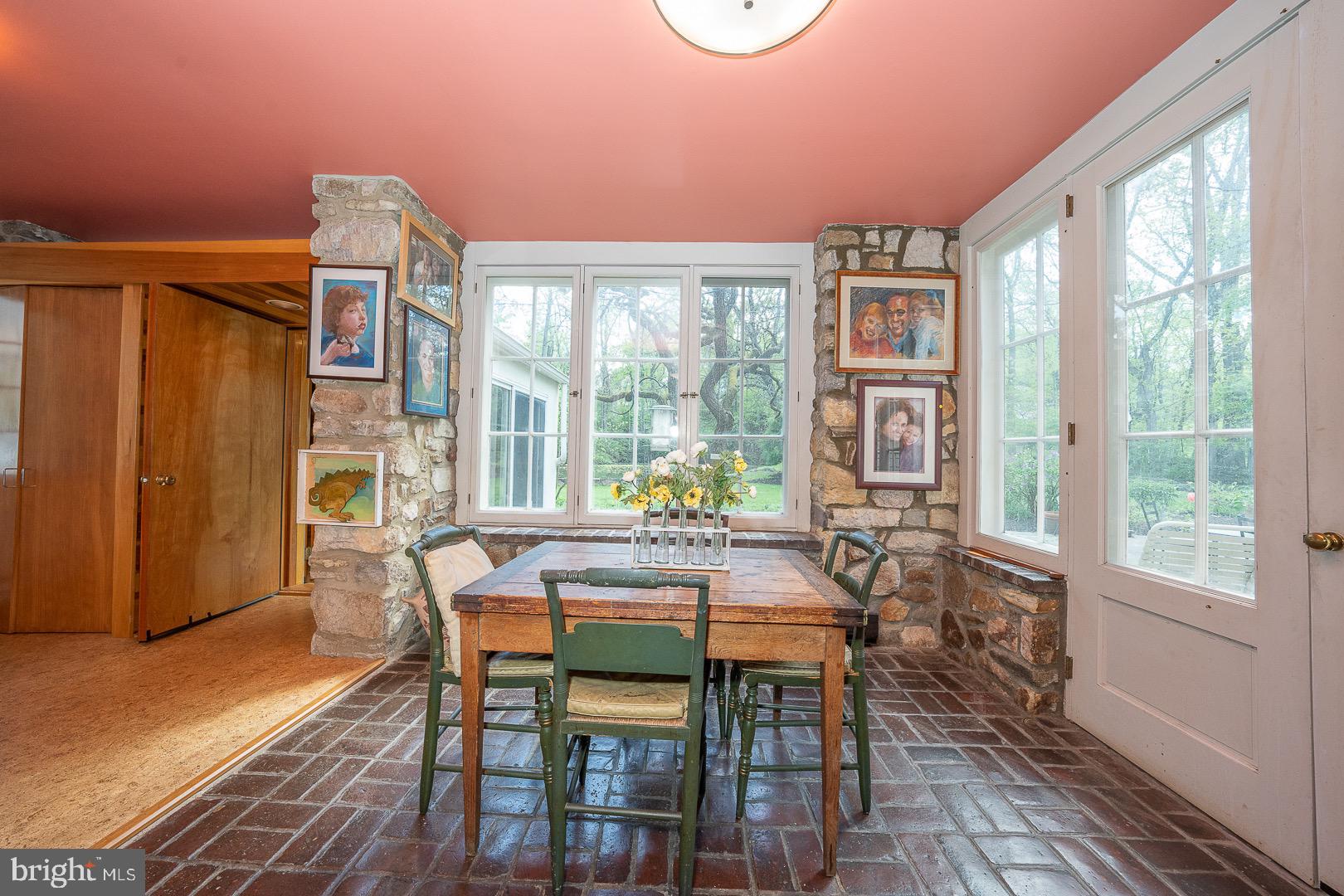 BRYN MAWR - Residential