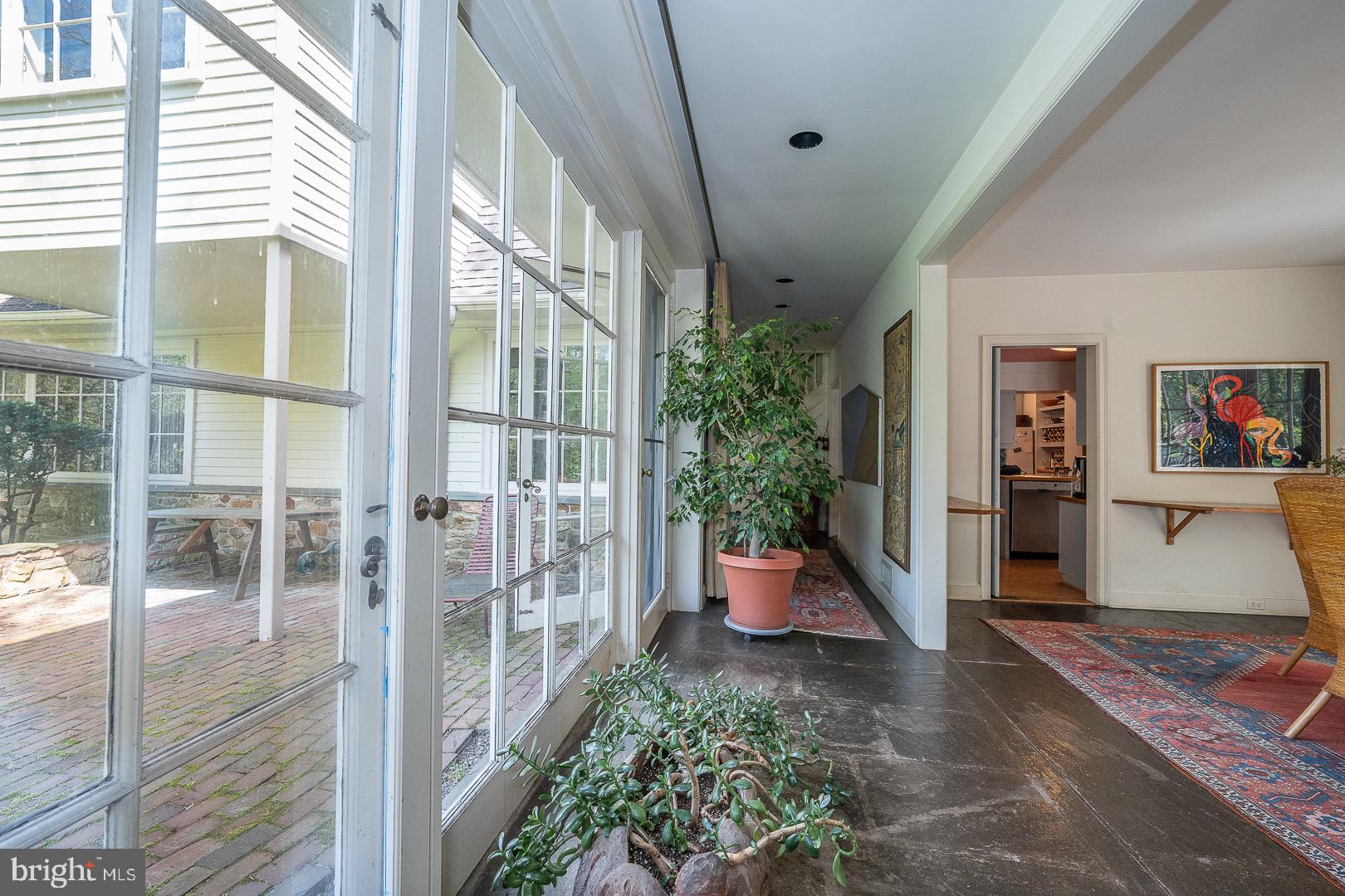 BRYN MAWR - Residential