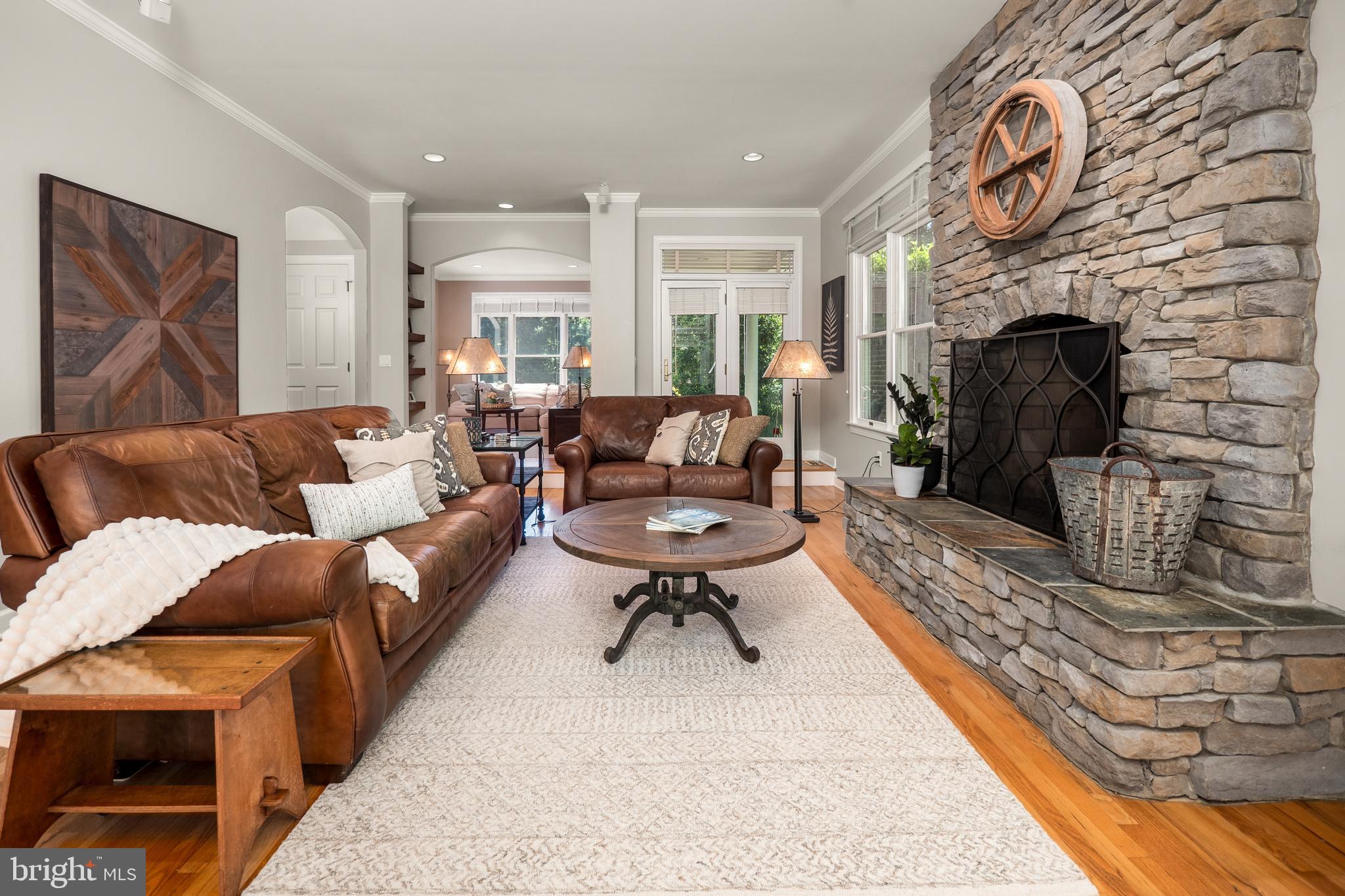 WOODLAND HILL CC EST - Residential