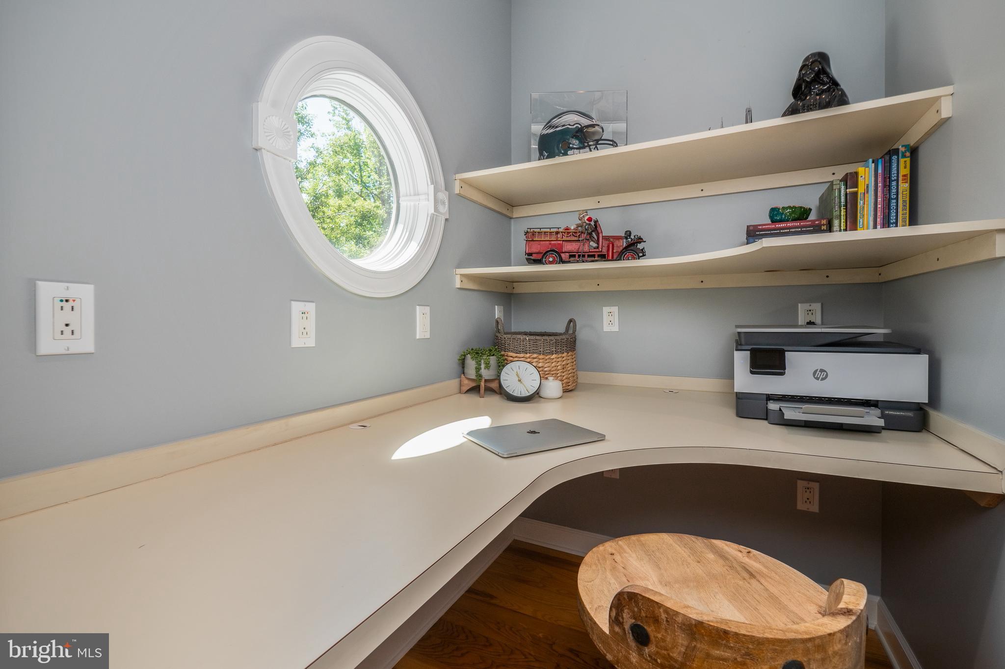 WOODLAND HILL CC EST - Residential