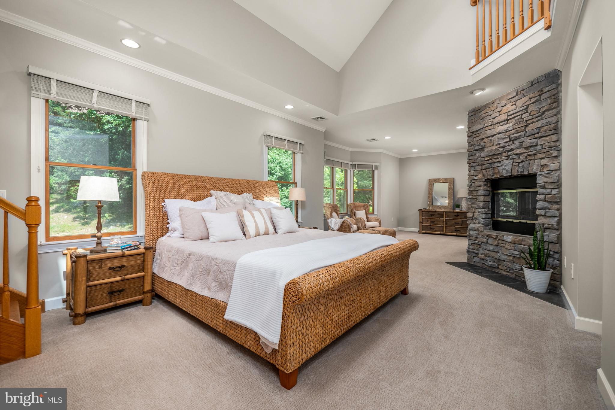 WOODLAND HILL CC EST - Residential