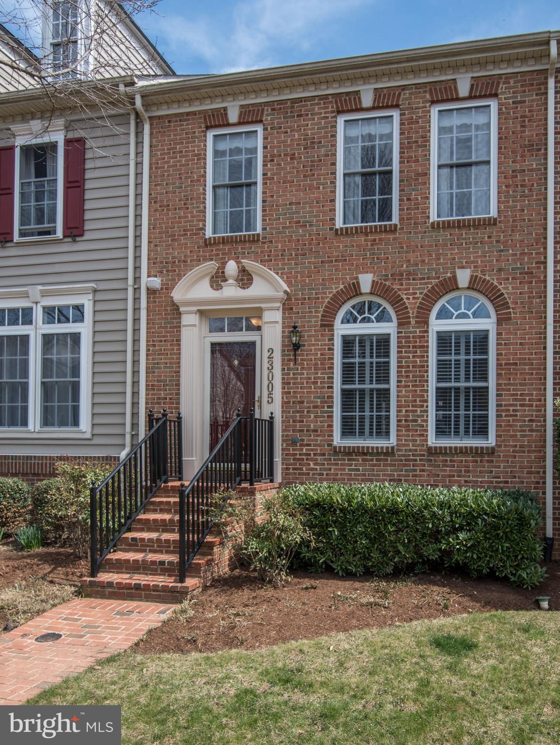 GREENWAY VILLAGE - Residential