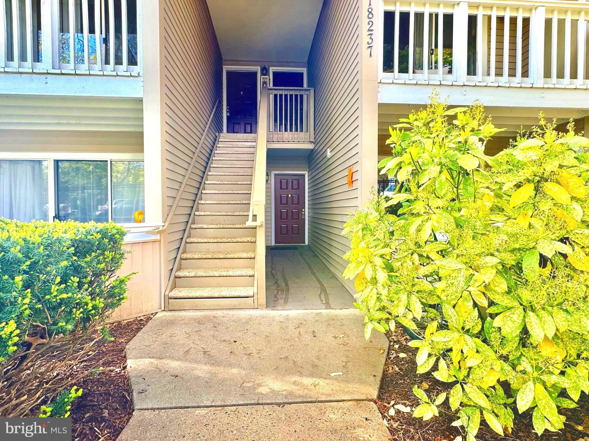 FARMINGDALE - Residential Lease