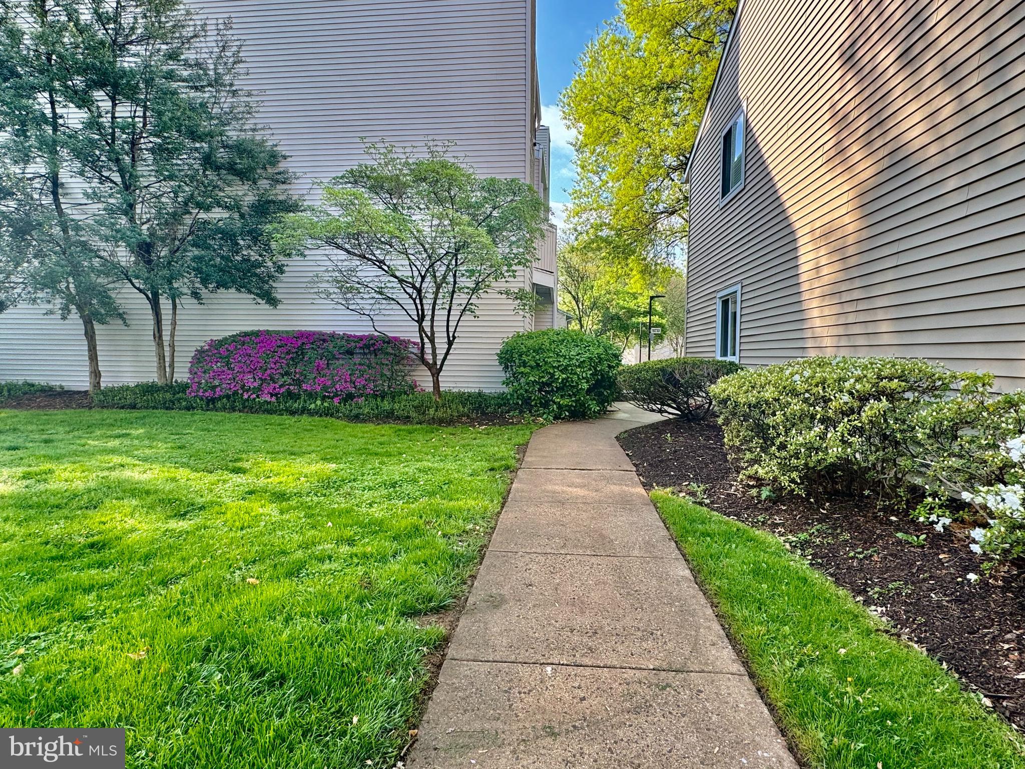 FARMINGDALE - Residential Lease