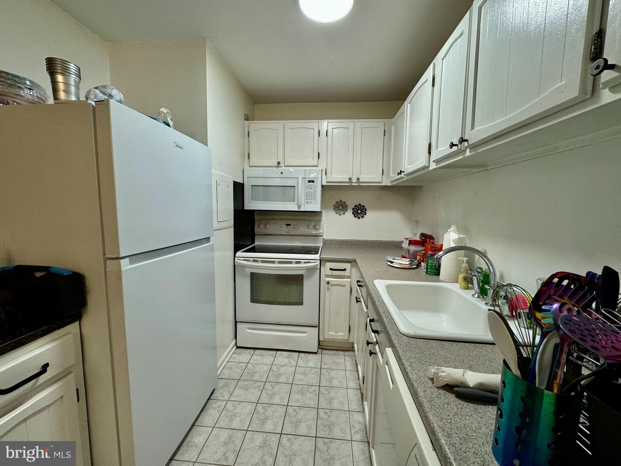 FARMINGDALE - Residential Lease