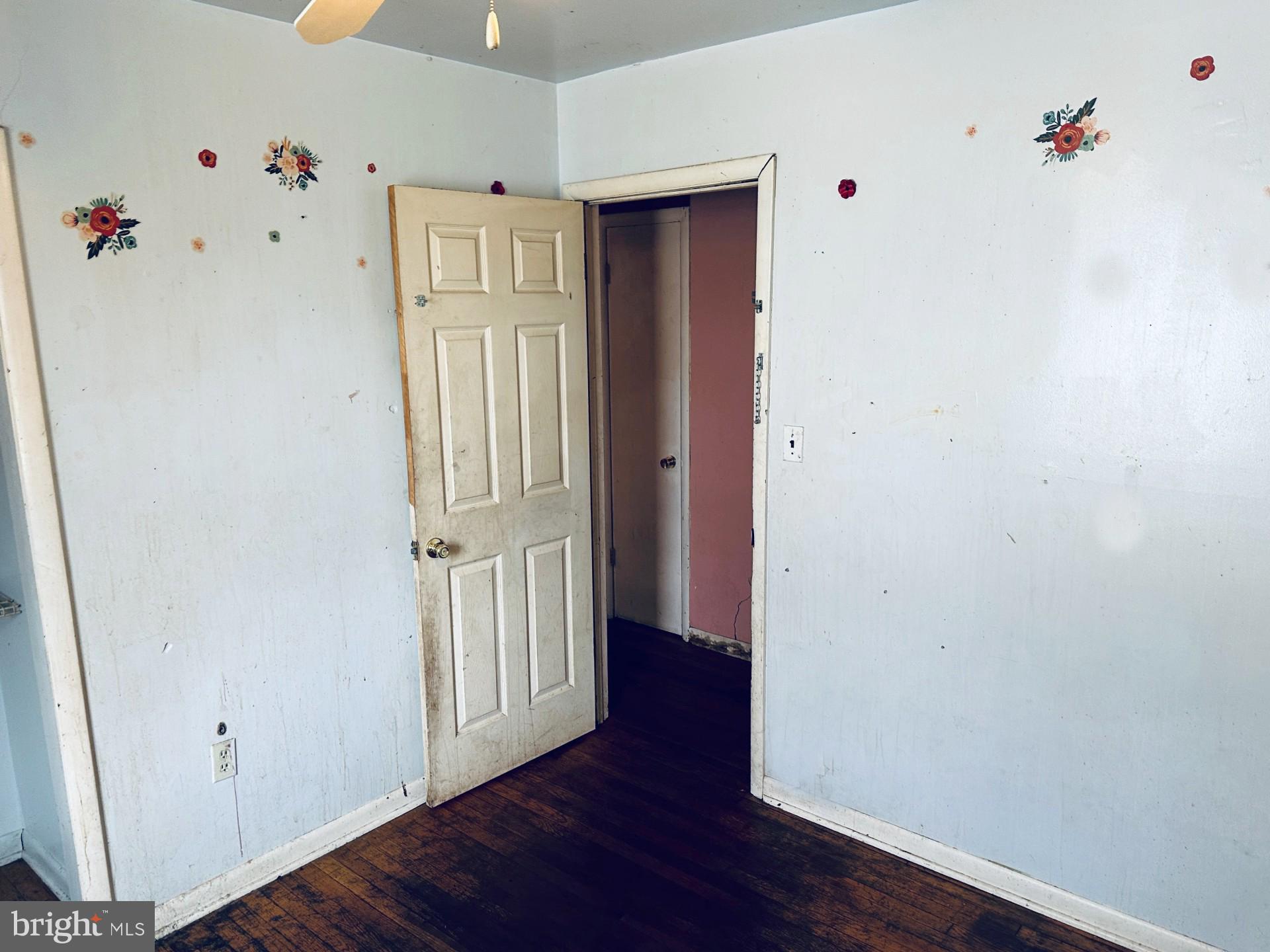 BRIGHTWATERS - Residential