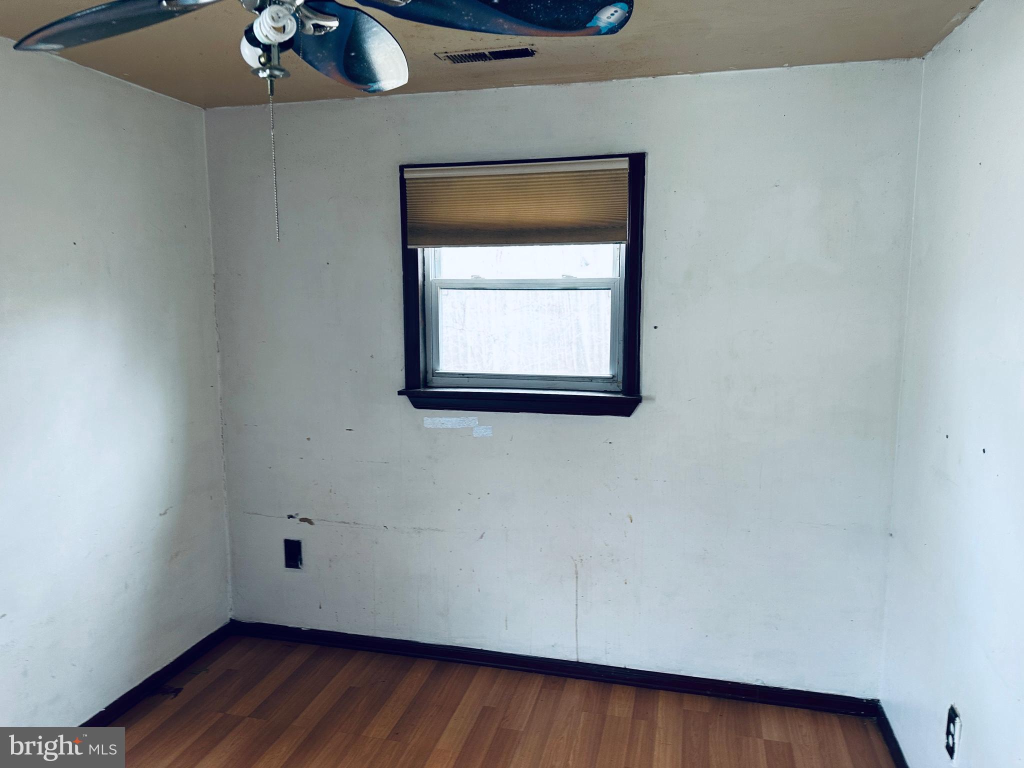 BRIGHTWATERS - Residential