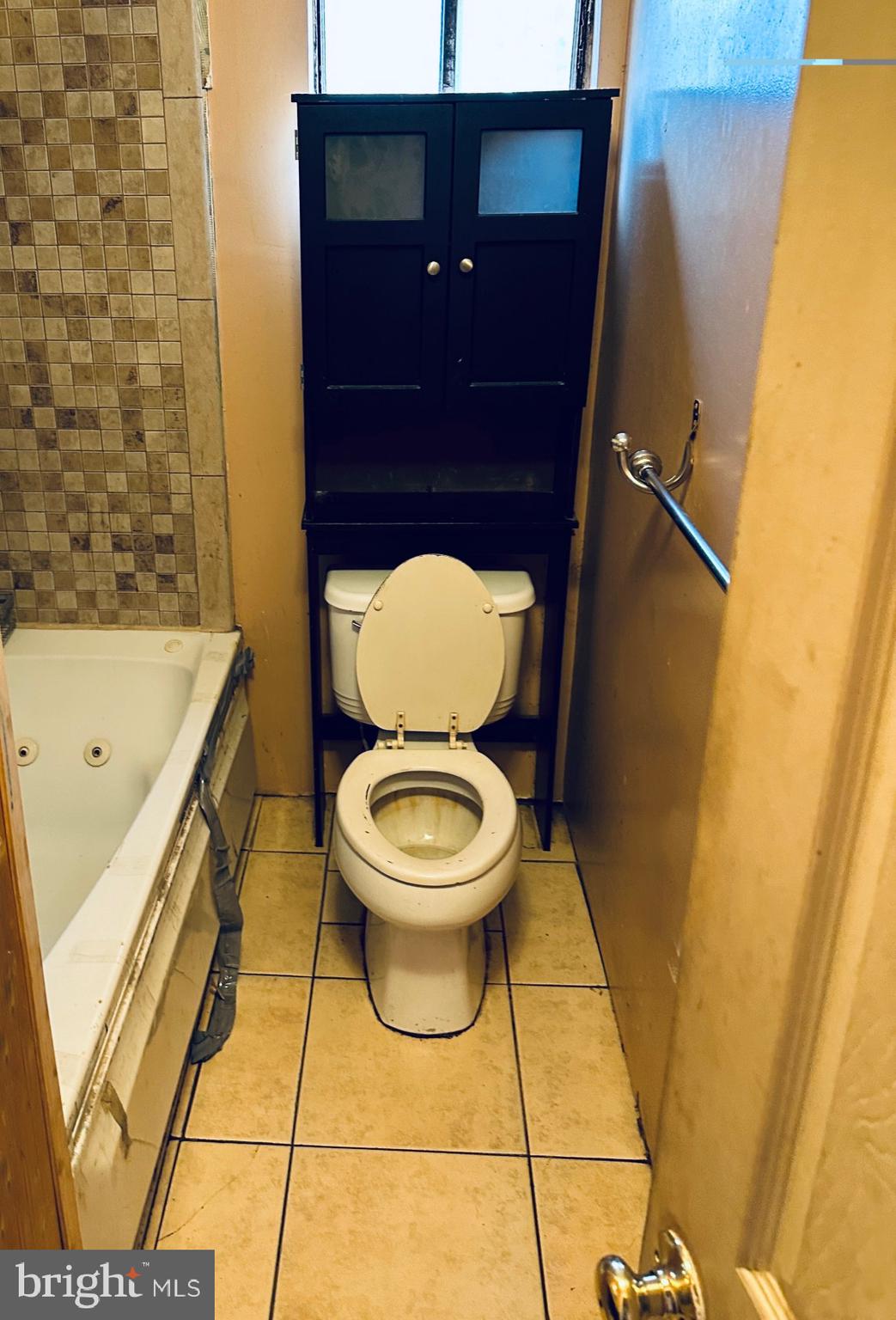 BRIGHTWATERS - Residential