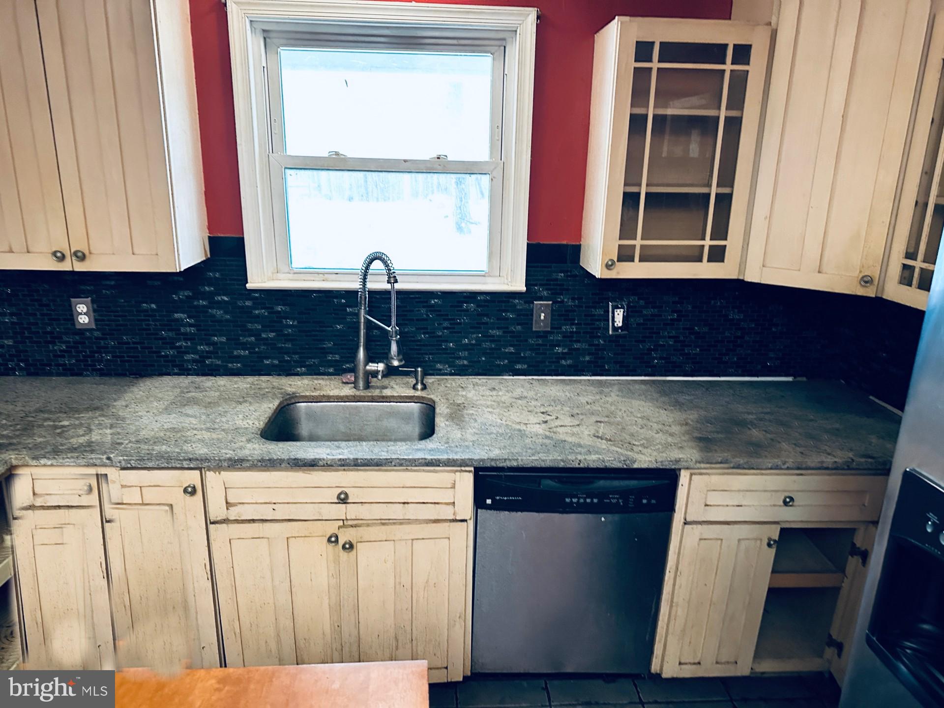 BRIGHTWATERS - Residential