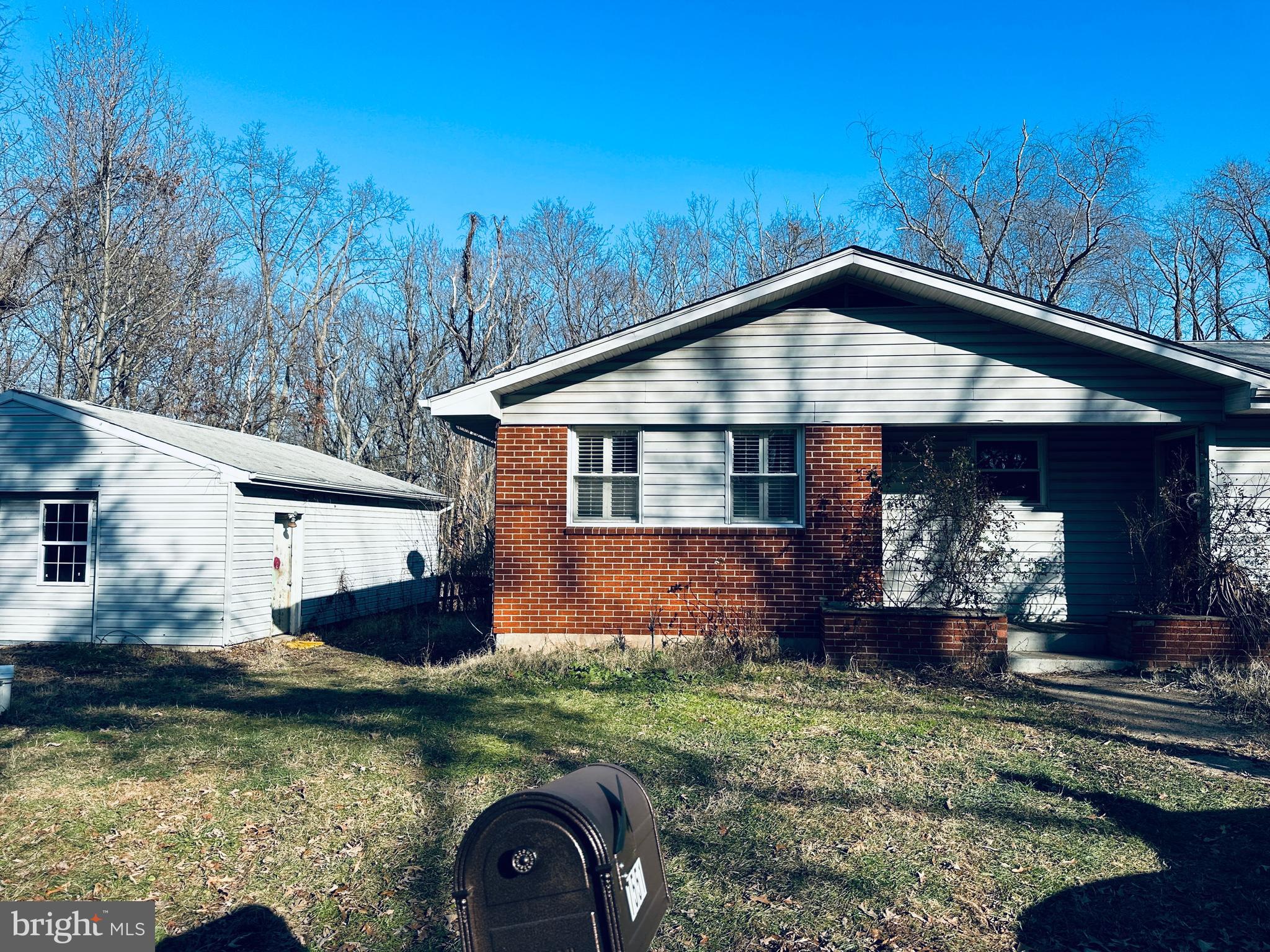 BRIGHTWATERS - Residential