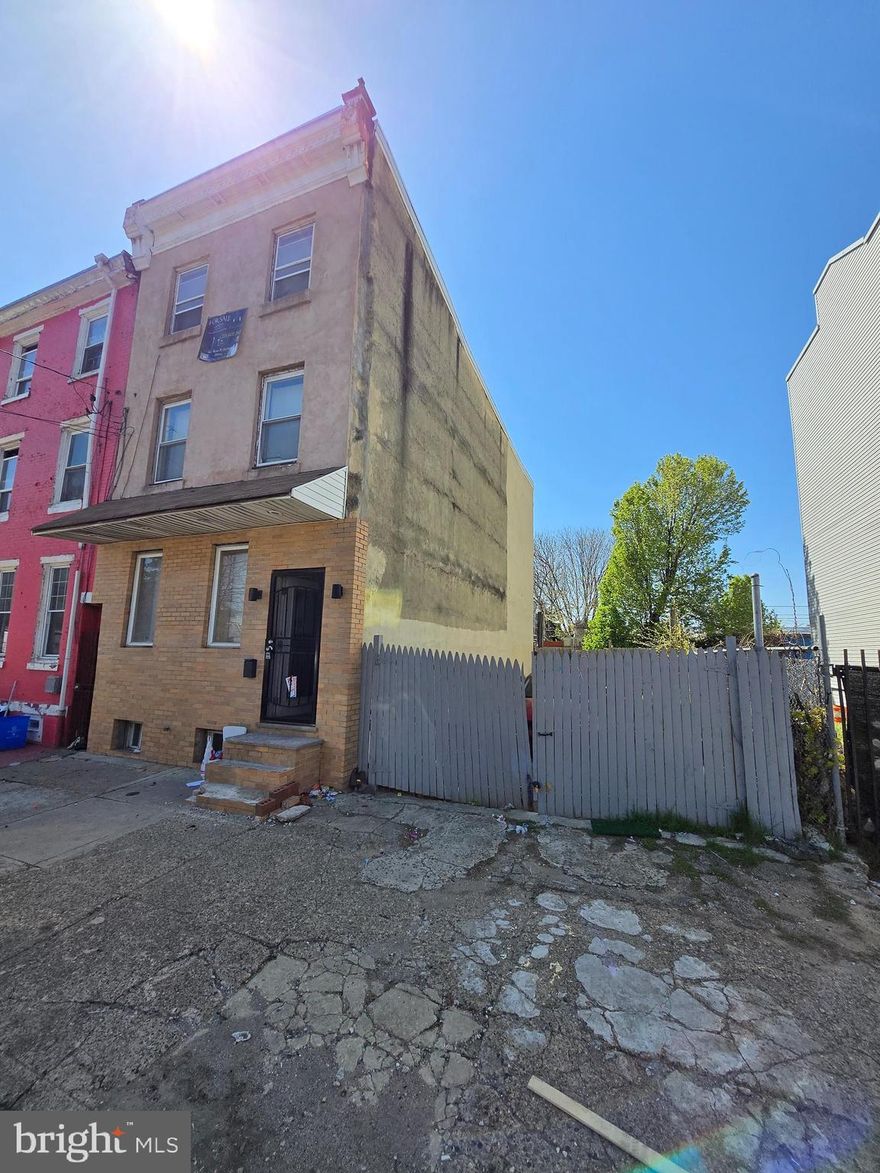 Welcome to 2232 N. 2nd St – a great opportunity for investors! This fixer upper home features two spacious living room area and four generously sized bedrooms, along with one full bathroom. Whether you're looking to expand your investment portfolio or find a place to call home, this property has great potential. All offers will be presented.


Hello,

Have a look at this property:

https://m.prspcts.co/hdiZc6tCfpWtqxe68

Contact me if you want to know more!

Regards
Mario Castro-Adorno