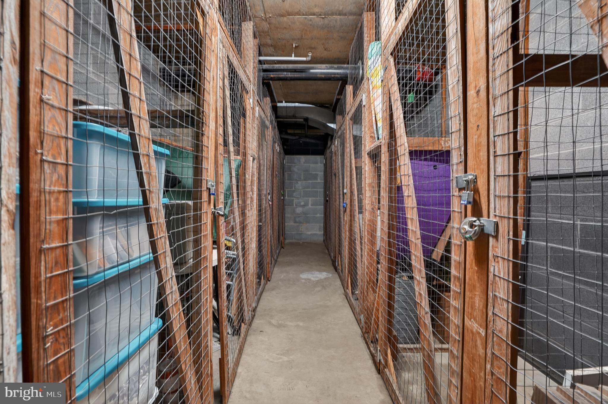 ENCORE OF MCLEAN - Residential