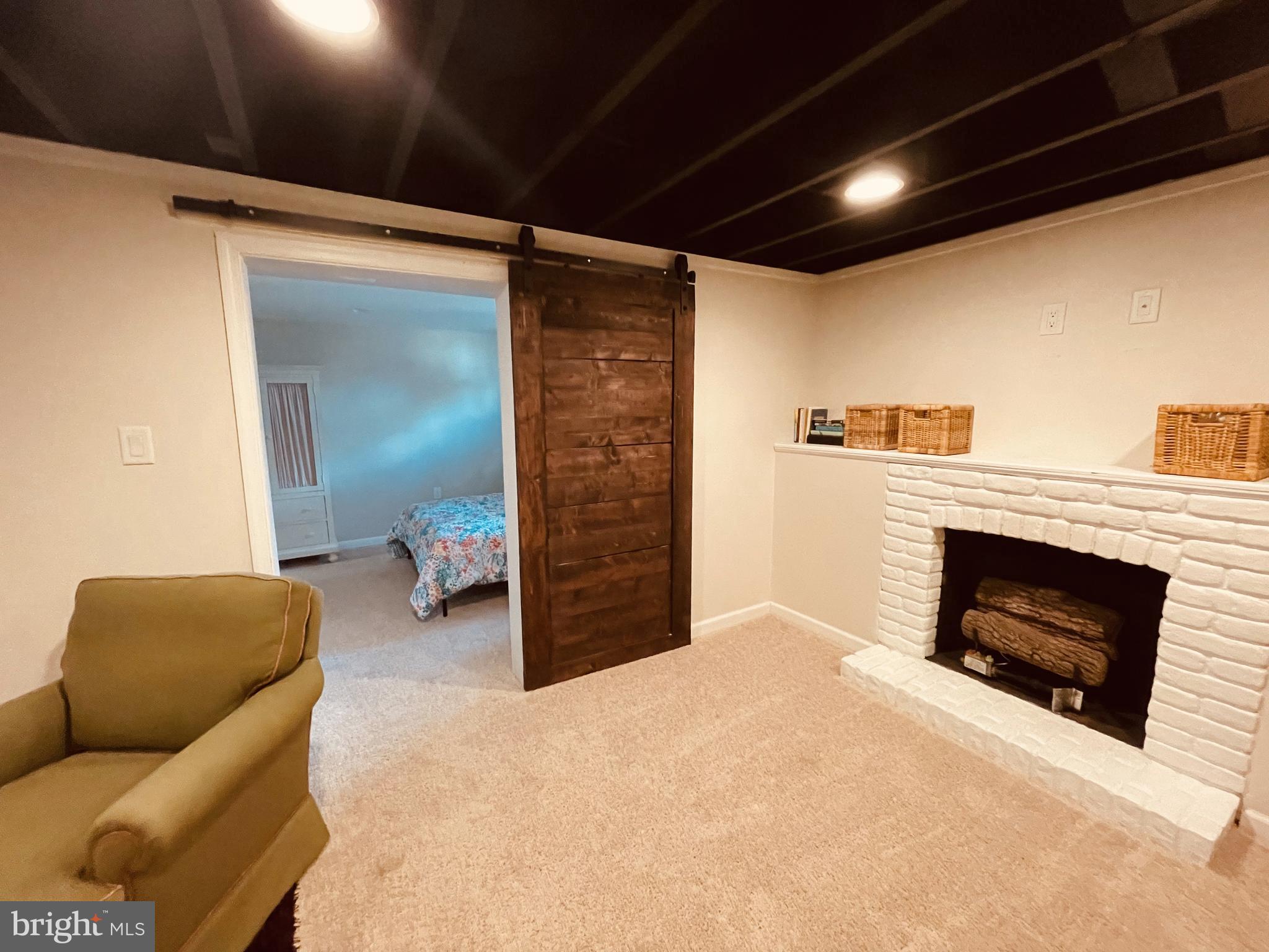 PARKVILLE HEIGHTS - Residential