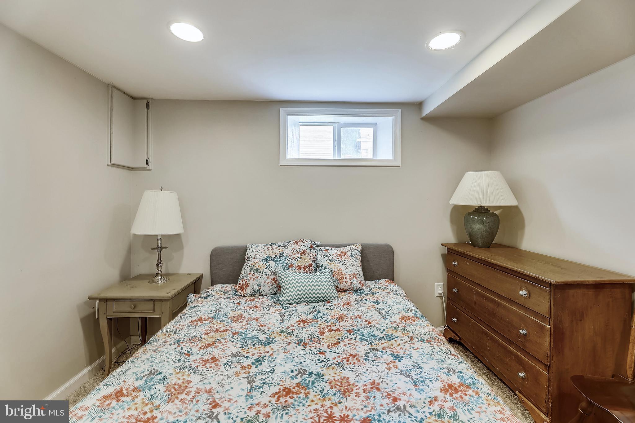 PARKVILLE HEIGHTS - Residential