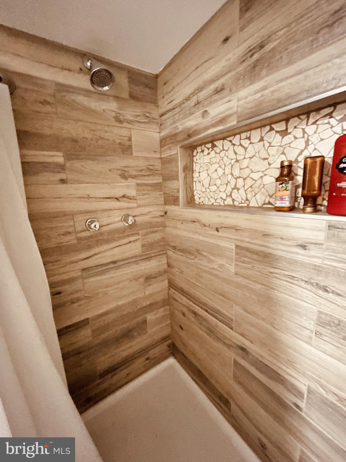 PARKVILLE HEIGHTS - Residential