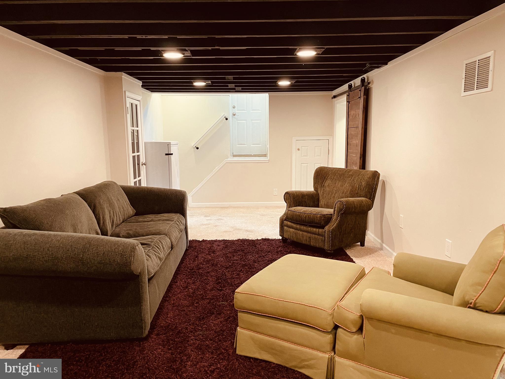 PARKVILLE HEIGHTS - Residential