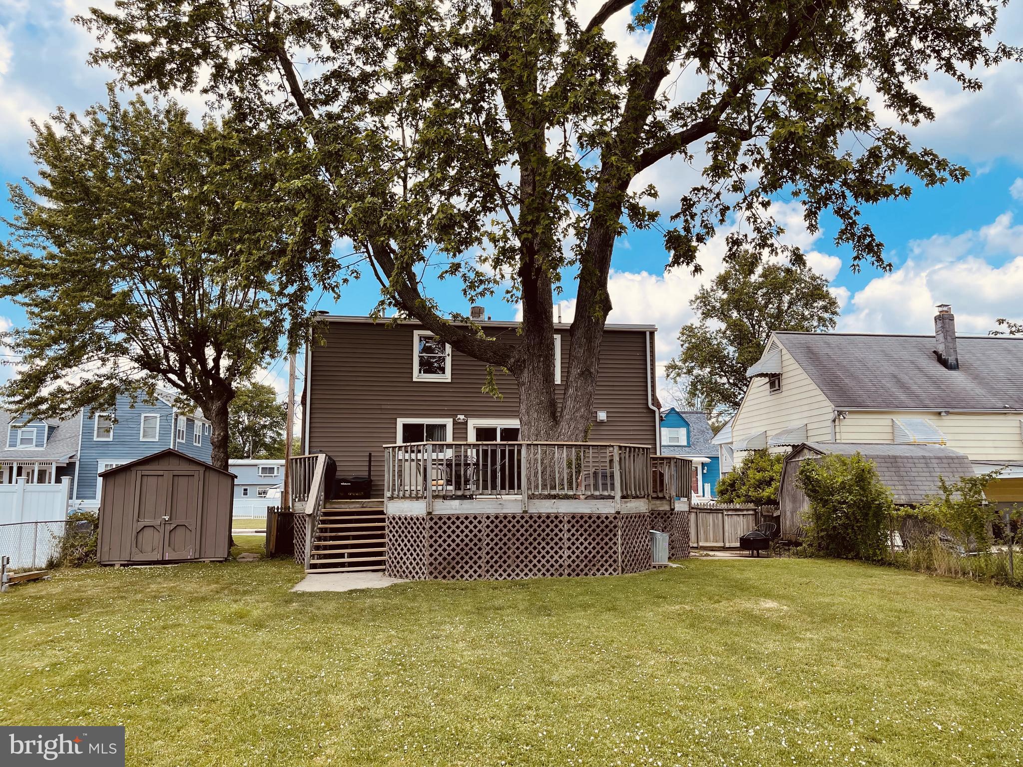 PARKVILLE HEIGHTS - Residential