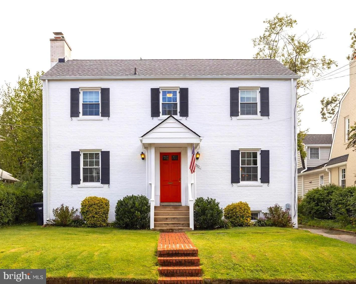 2425 Cameron Mills Rd, Alexandria, VA 22302