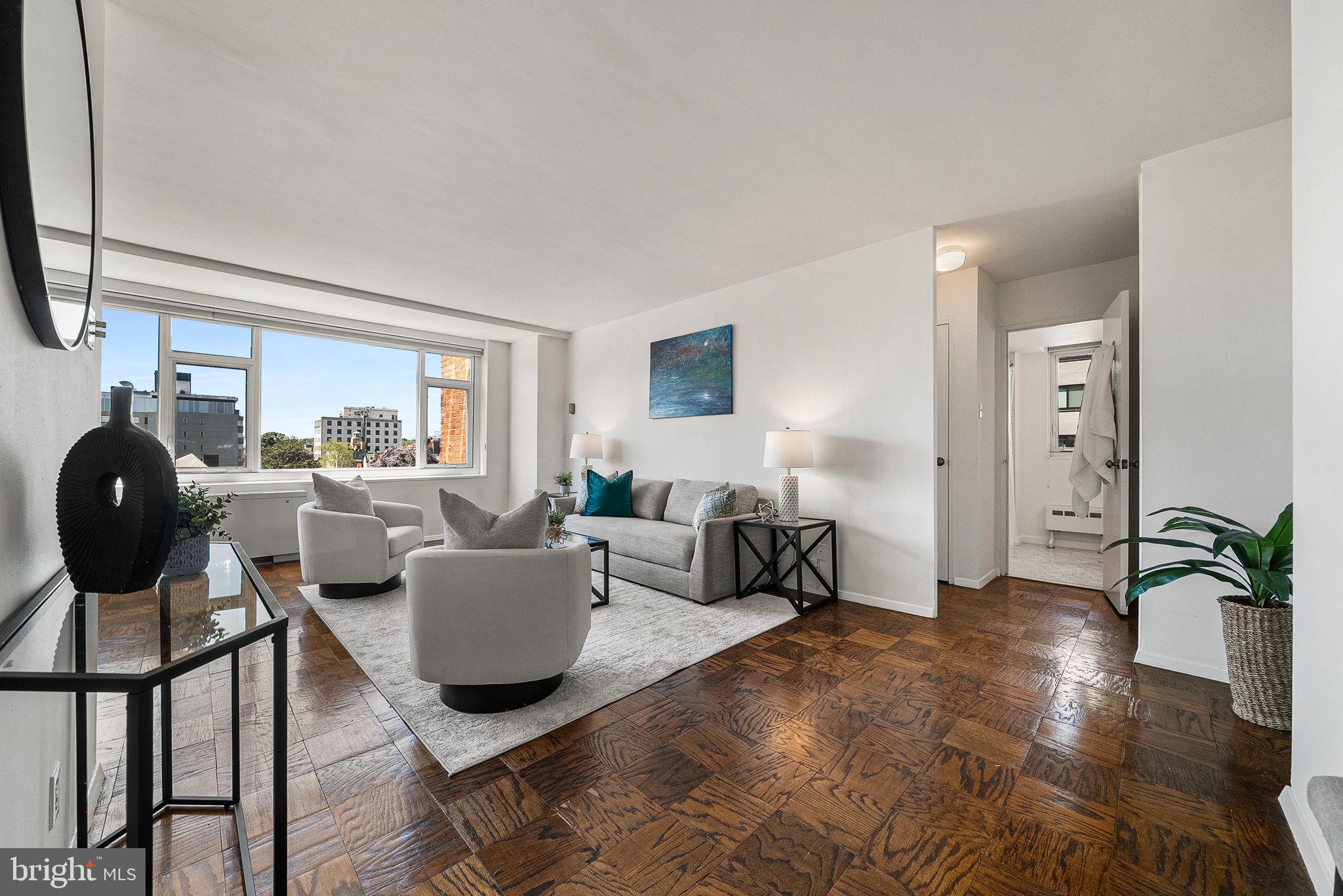 1545 18TH STREET NW 722