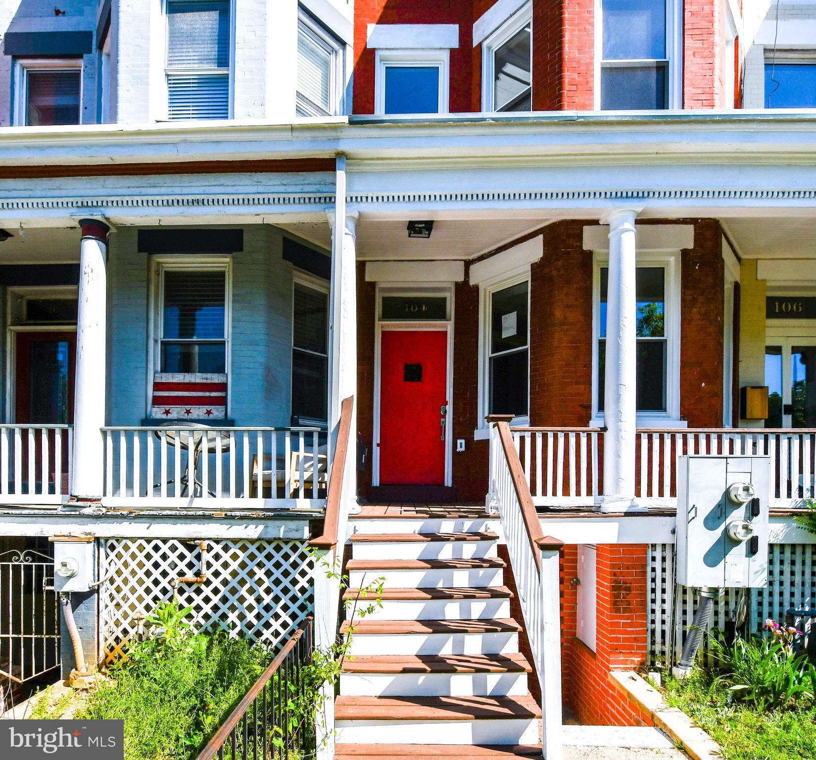 104 R ST #A NE