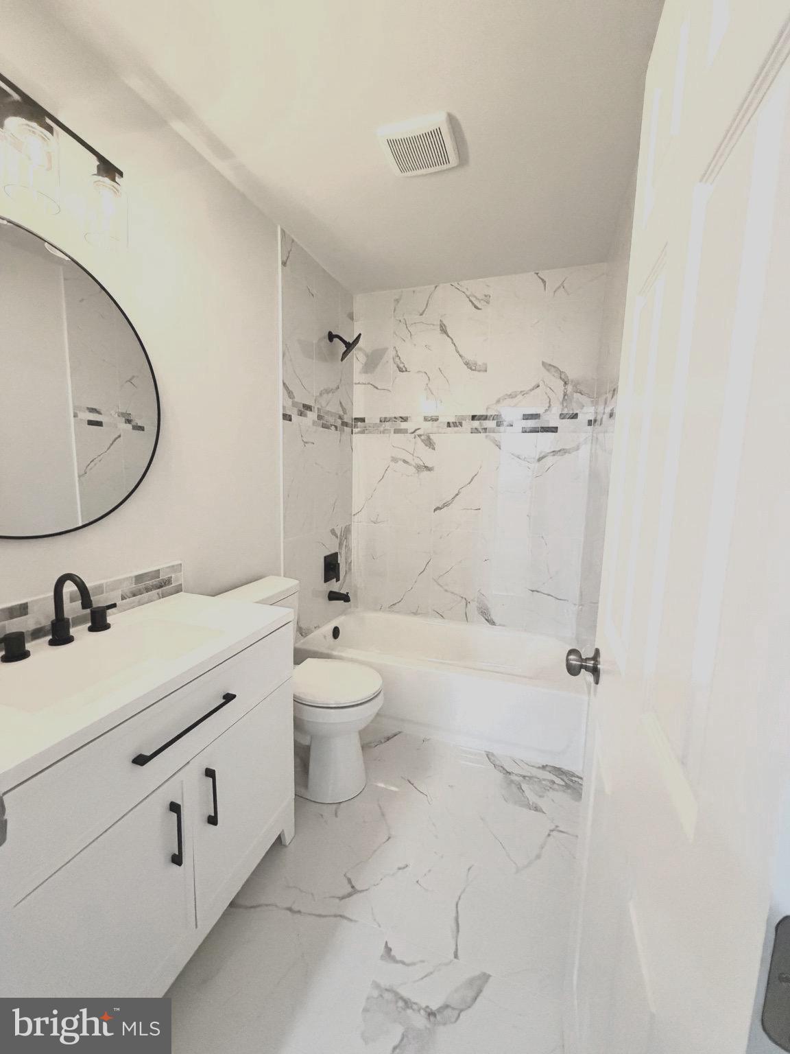 9718 DOMINION FOREST CIRCLE